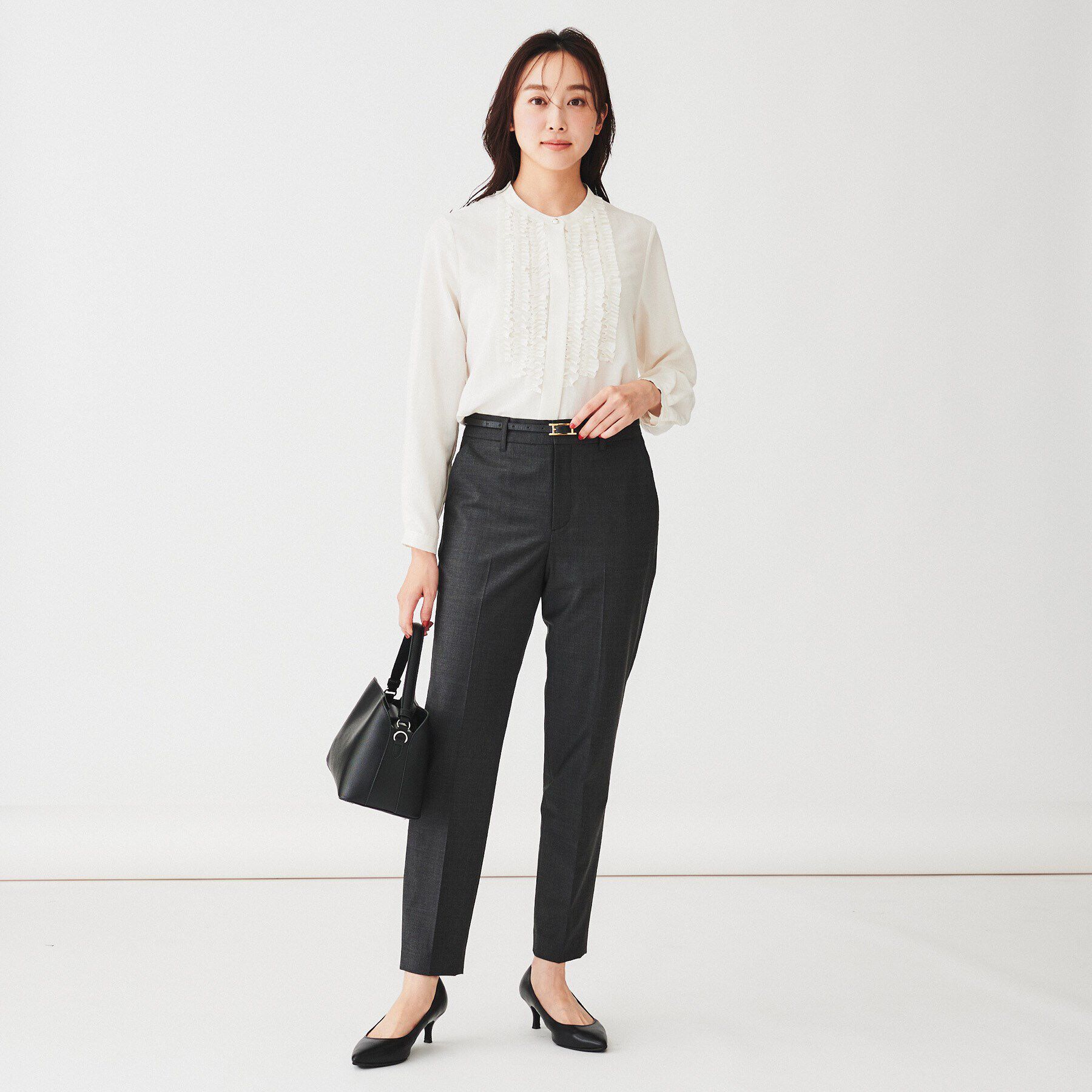 UNTITLED「【オンオフ使える/洗える】長袖フリルブラウス」|シャツ・ブラウス|