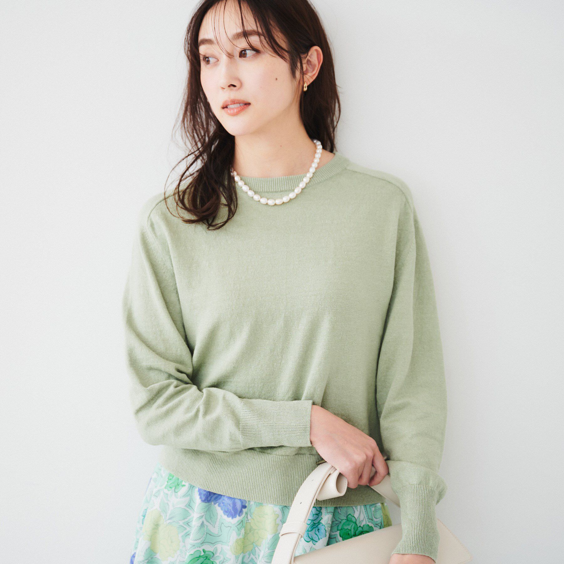 UNTITLED「【アンサンブル可能/洗える】リネン混ベーシックプルオーバー」|ニット・セーター|