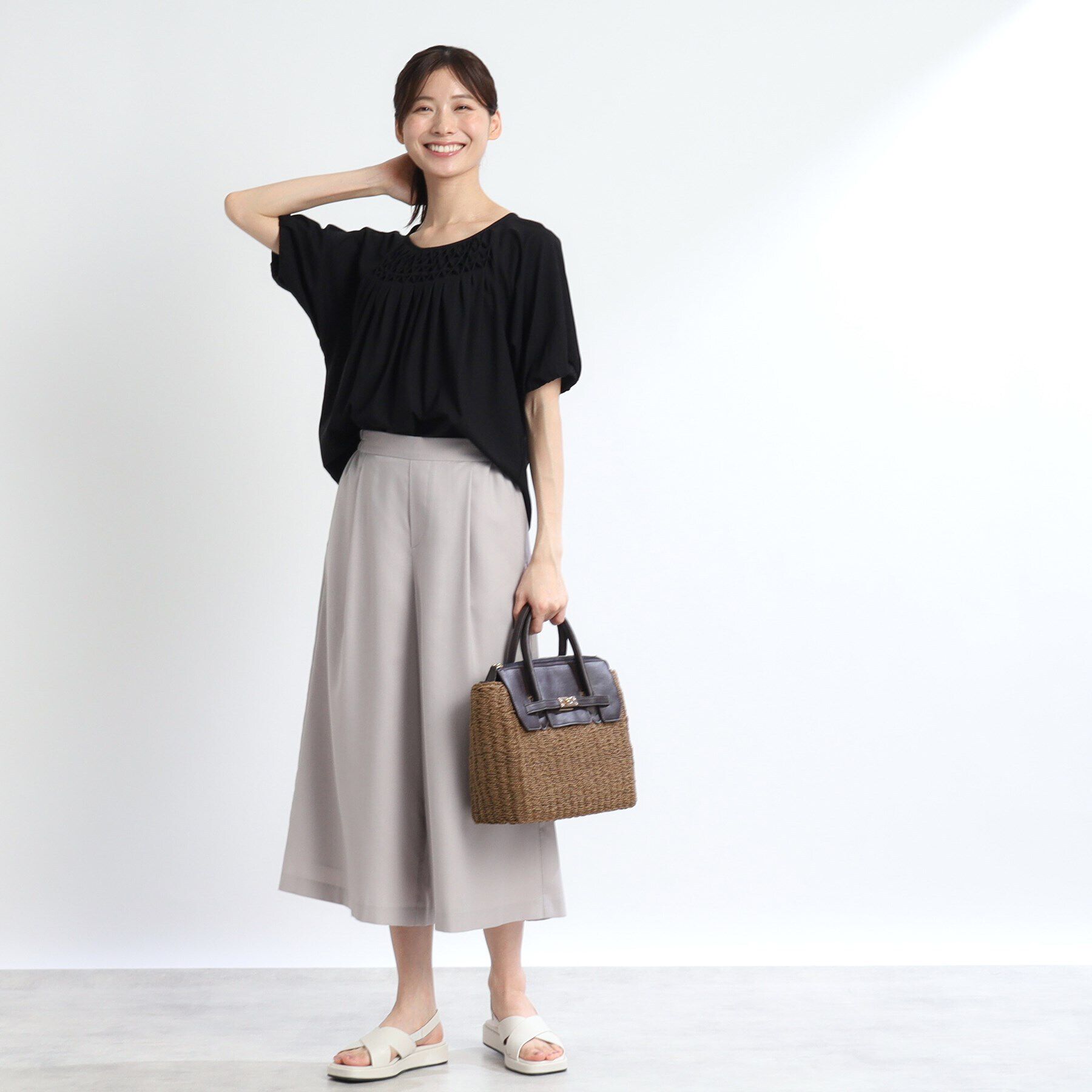 Reflect「【SALE／接触冷感／洗える】スモッキング刺繍ジャージブラウス」|Tシャツ・カットソー|