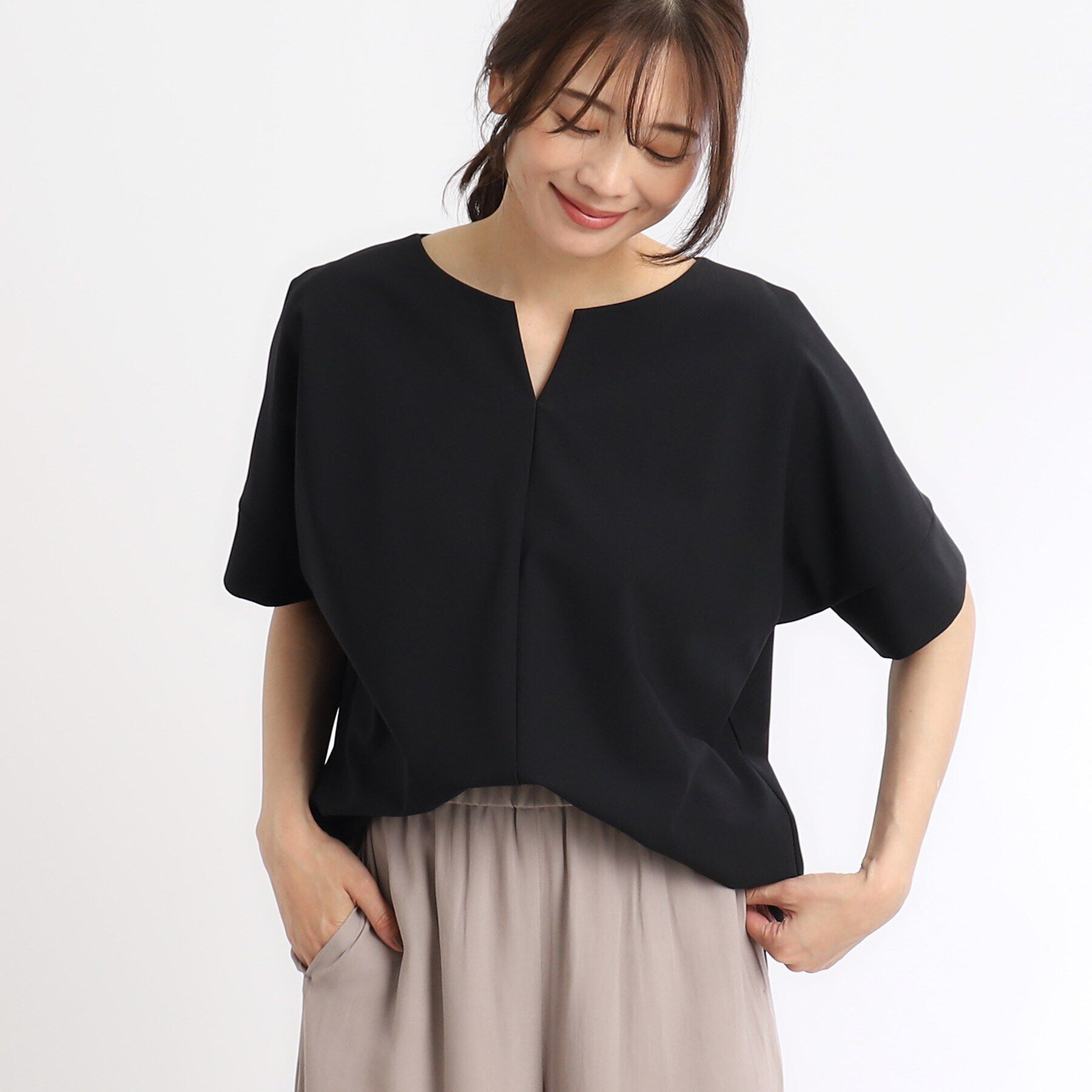 Reflect「【SALE／UVカット／接触冷感／マシンウォッシュ可】スキッパーネックブラウス」|Tシャツ・カットソー|