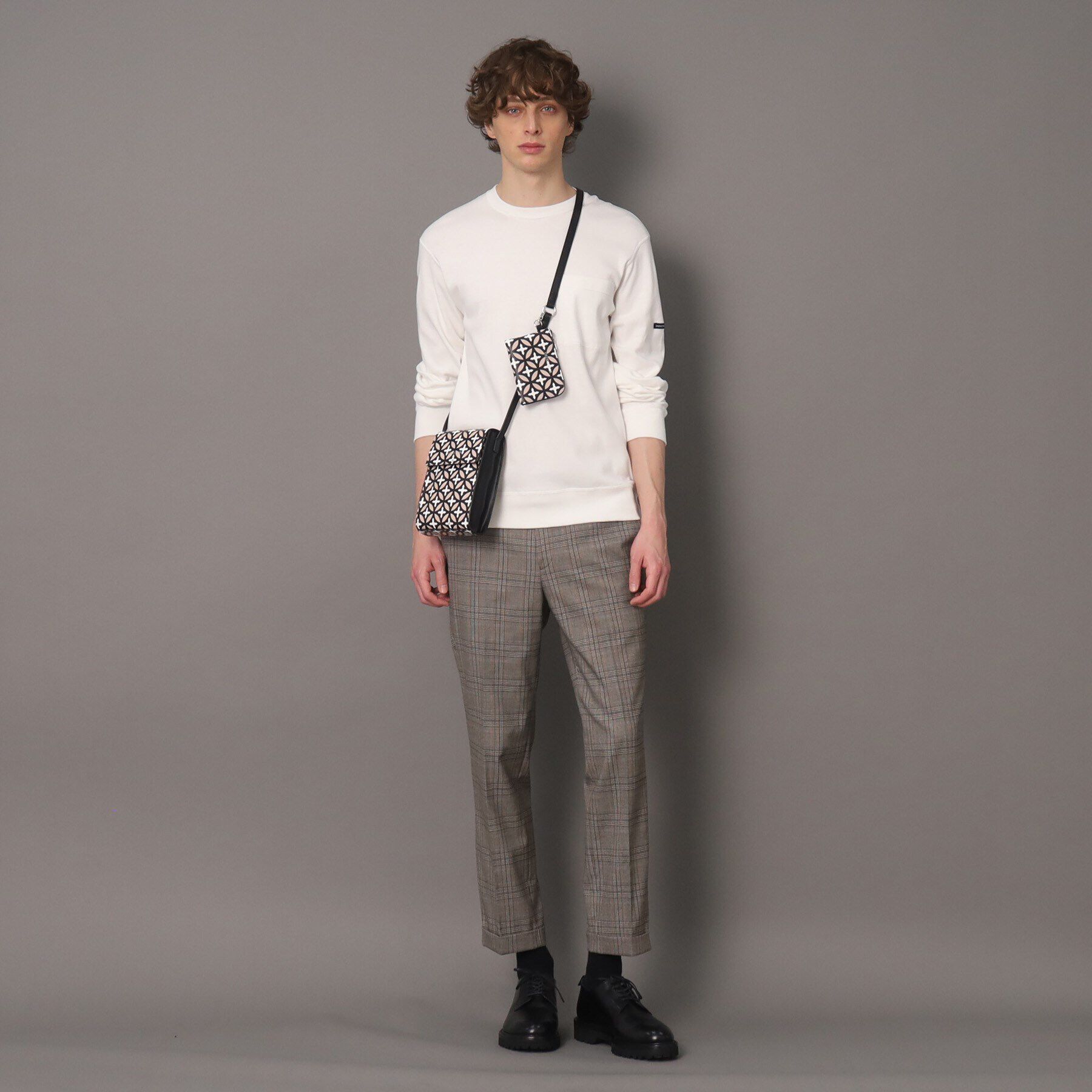 DRESSTERIOR「【CLASSY.5月号掲載】オーバーラップサークル 再生皮革ミニショルダーバッグ」|ショルダー・メッセンジャー|