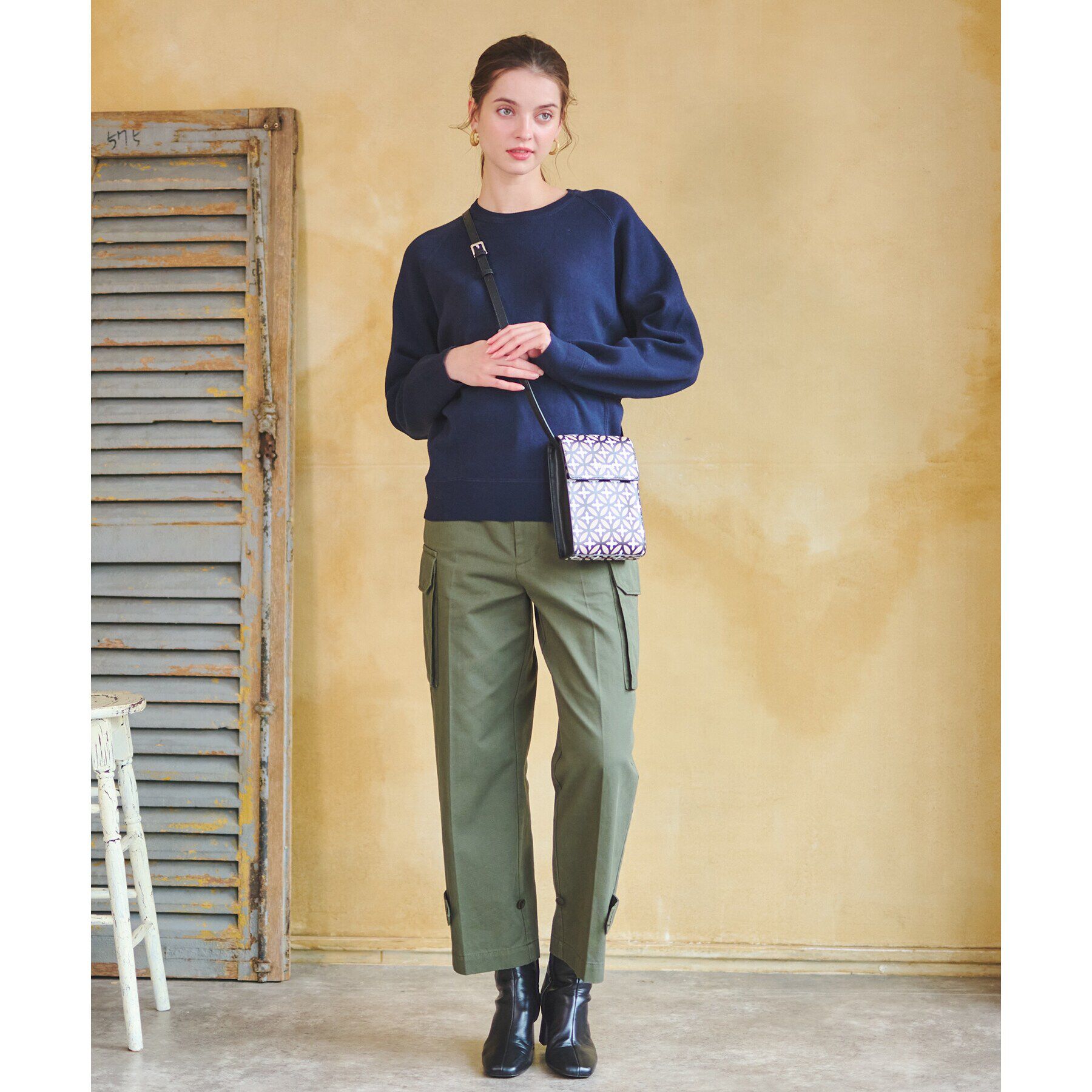 DRESSTERIOR「【CLASSY.5月号掲載】オーバーラップサークル 再生皮革ミニショルダーバッグ」|ショルダー・メッセンジャー|