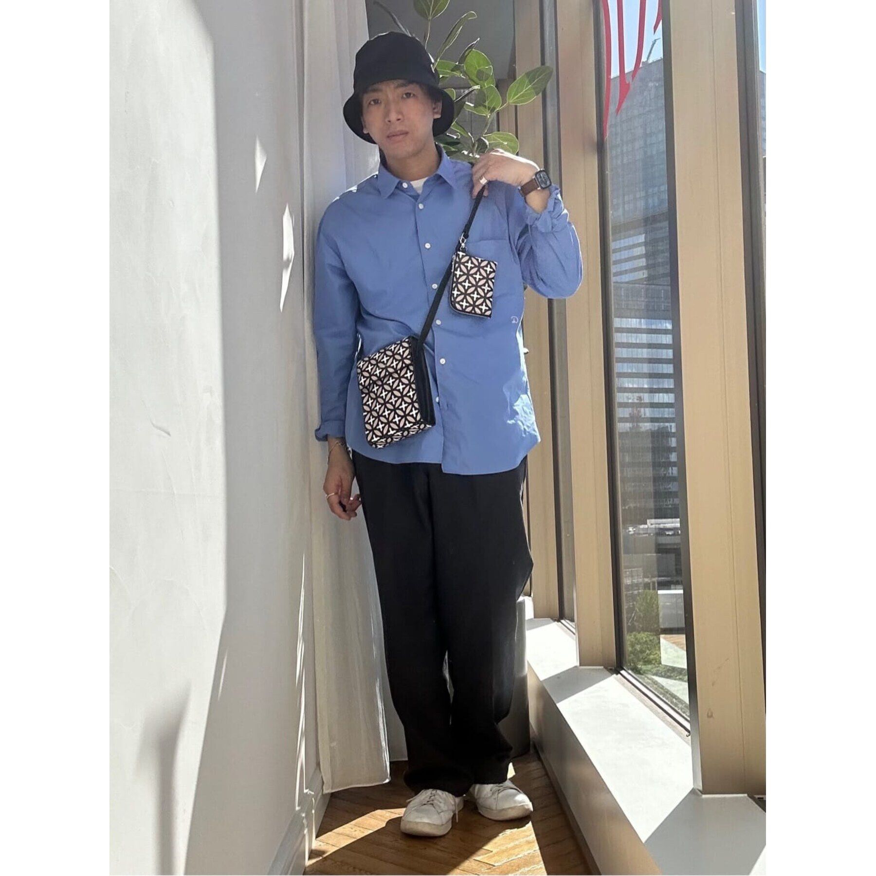 DRESSTERIOR「【CLASSY.5月号掲載】オーバーラップサークル 再生皮革ミニショルダーバッグ」|ショルダー・メッセンジャー|