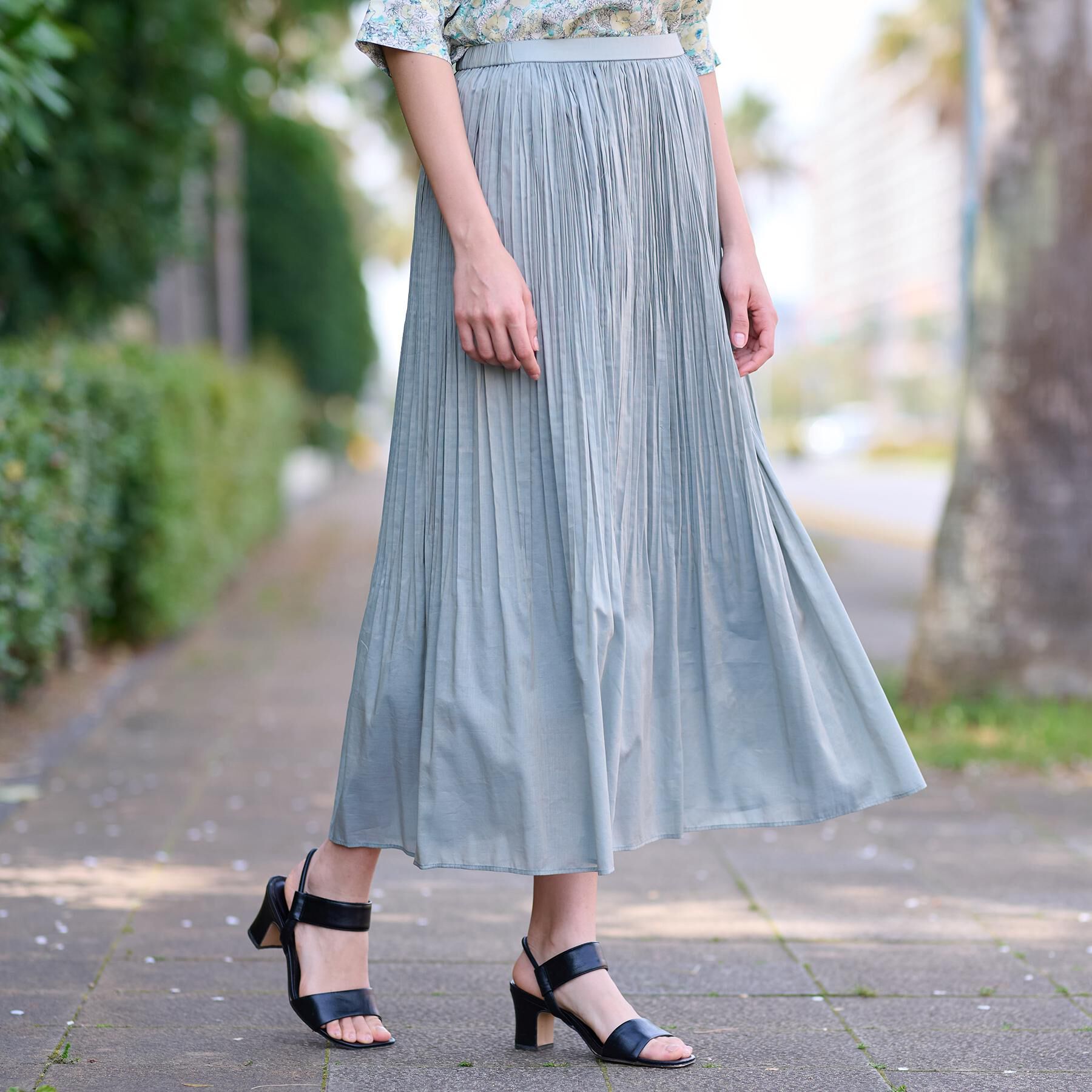 DRESSTERIOR「【ウエストゴム/ミディ丈】シアープリーツスカート」|スカート|