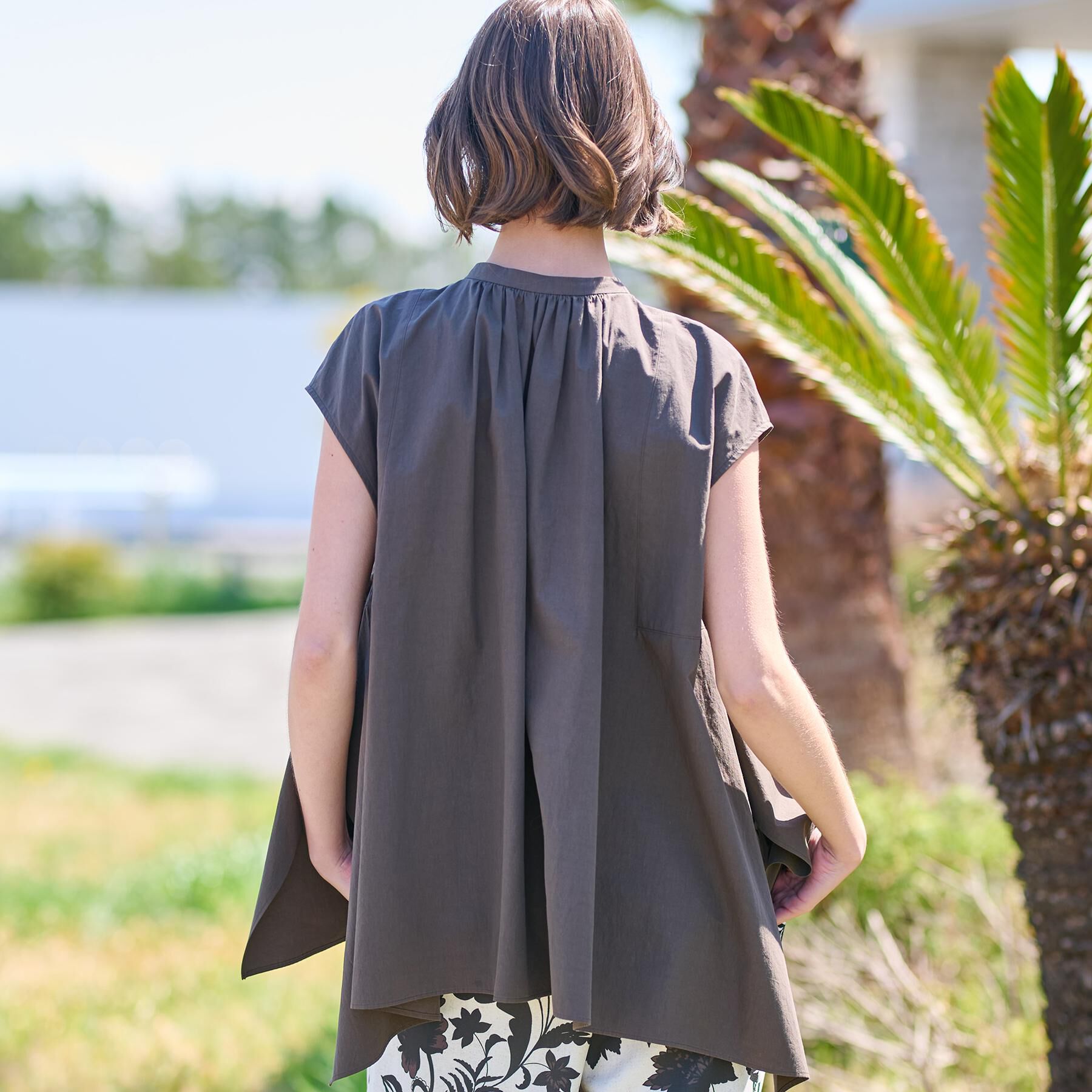 DRESSTERIOR「【コットン100％/洗える】フレンチスリーブイレギュラーヘムブラウス」|シャツ・ブラウス|