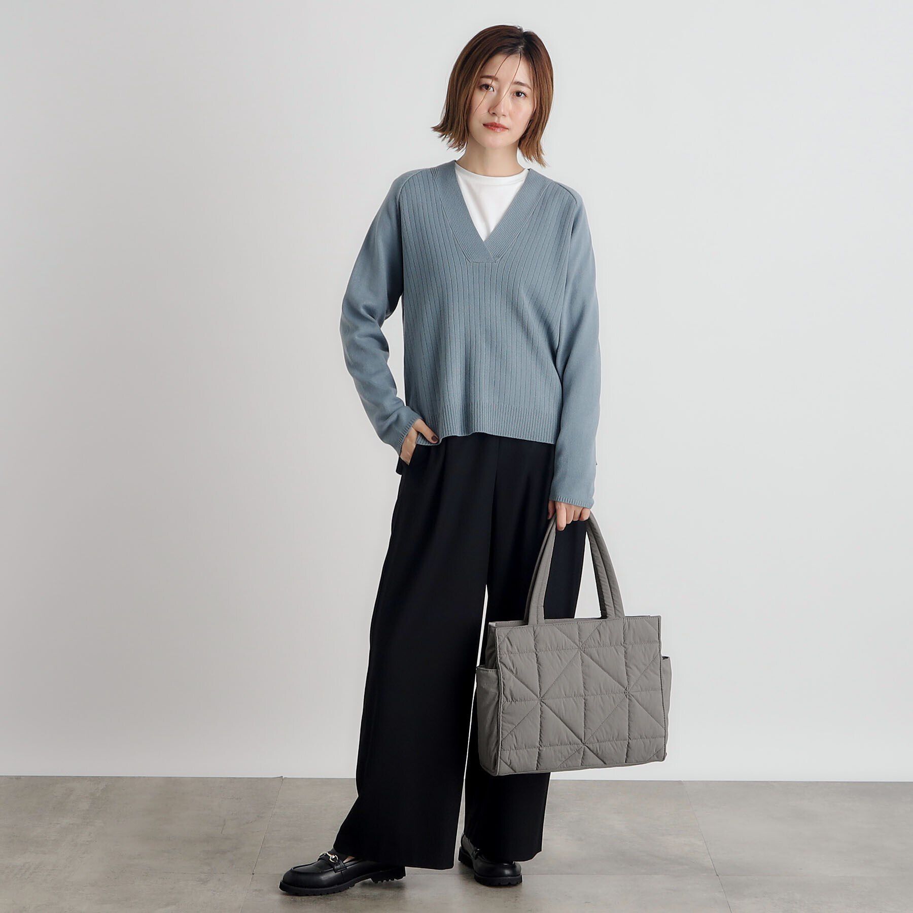 grove「【A4・軽量】キルト多ポケトート」|トートバッグ|