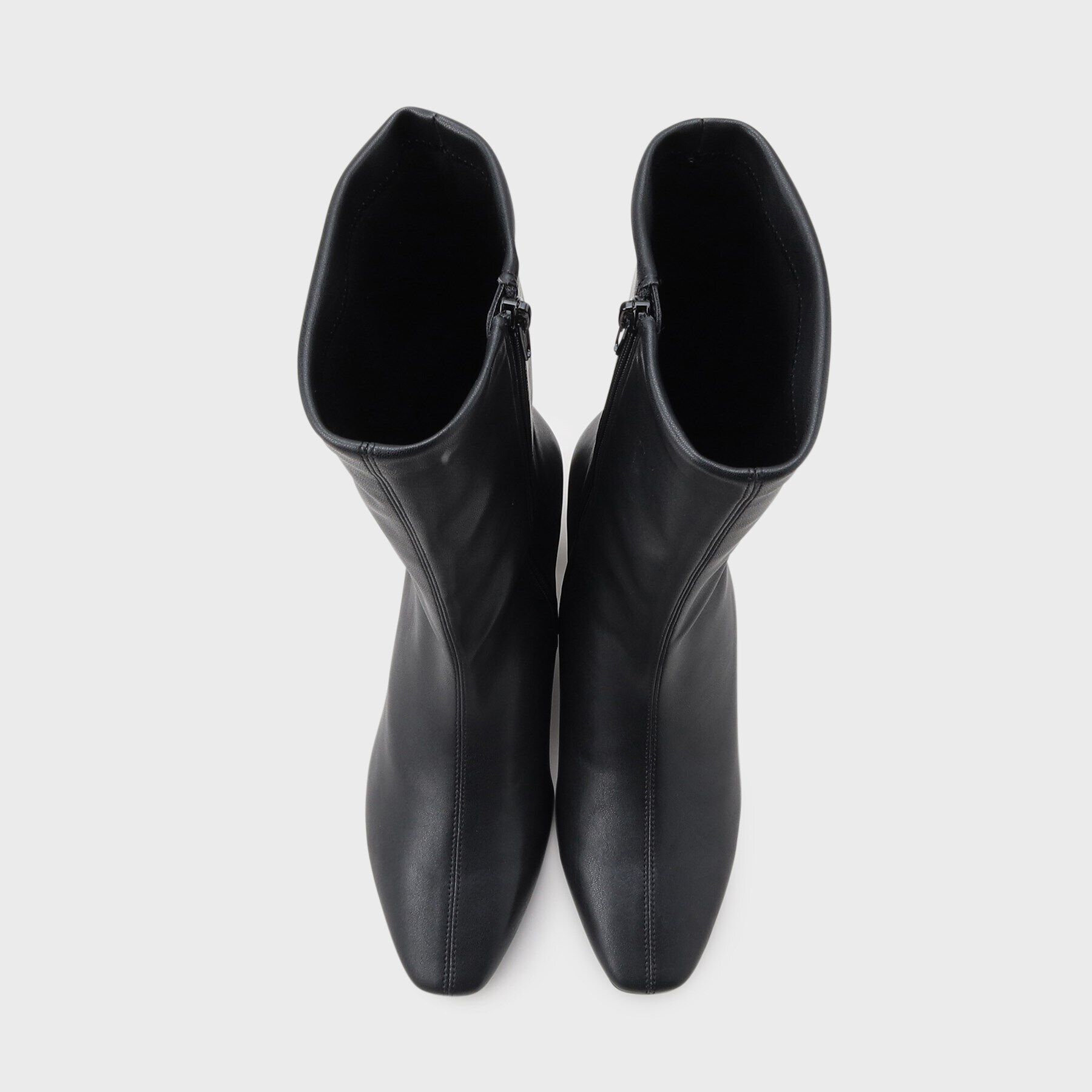 INDIVI「【新作ブーツ！】ストレッチミドル丈ブーツ」|ショートブーツ|