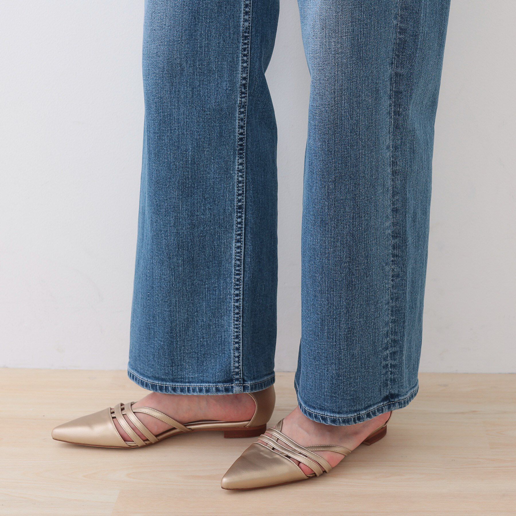 INDIVI「【通年活躍！褒められデニム】ワイドストレート デニムパンツ」|デニム|