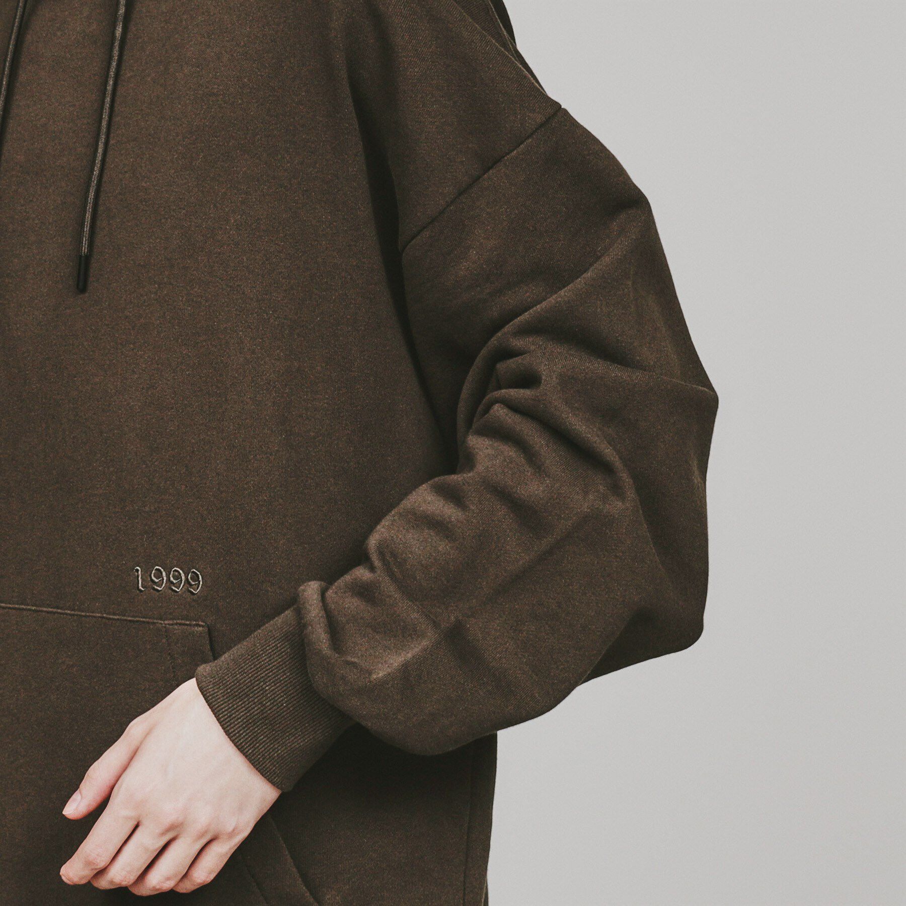 tk.TAKEO KIKUCHI「【セットアップ対応】バックロゴパーカー」|パーカー|