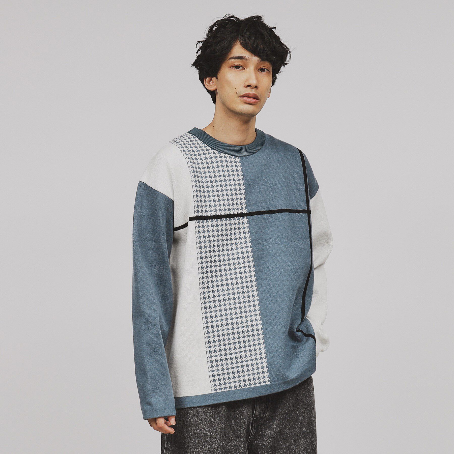 tk.TAKEO KIKUCHI「【もちもちニット】クラシックパターンクロスオーバー」|ニット・セーター|ブルー(592)