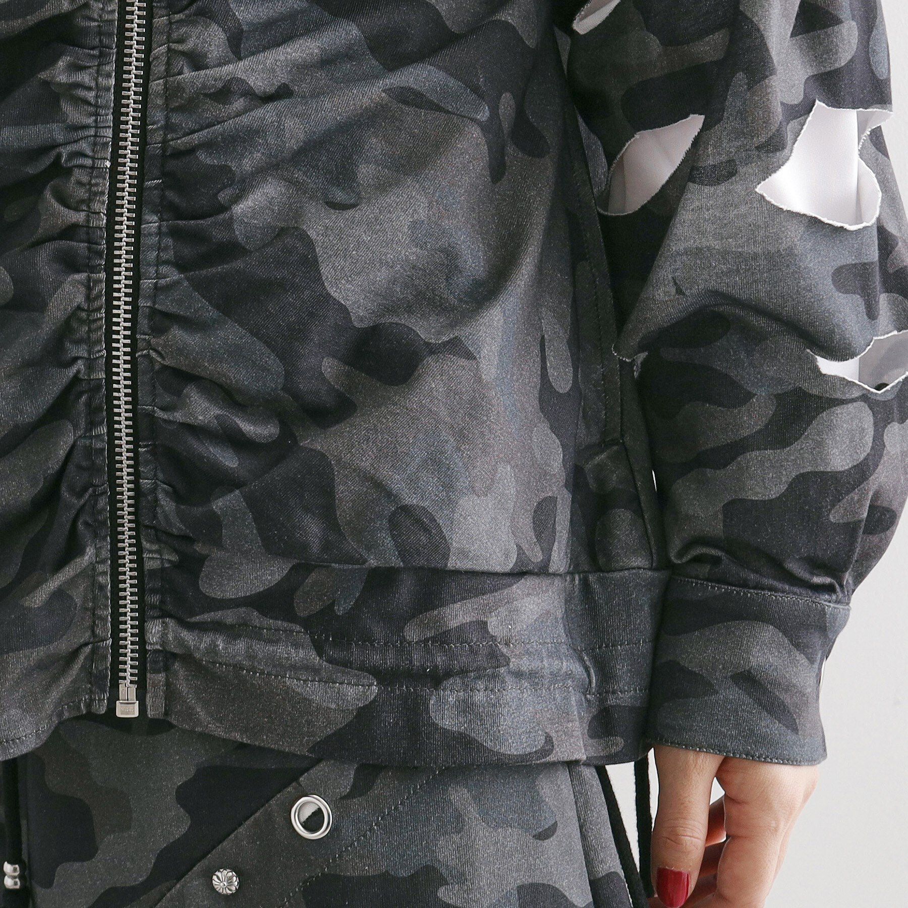 tk.TAKEO KIKUCHI「K&rsquo;PJT by AOI 『Lightweight Parka』」|パーカー|