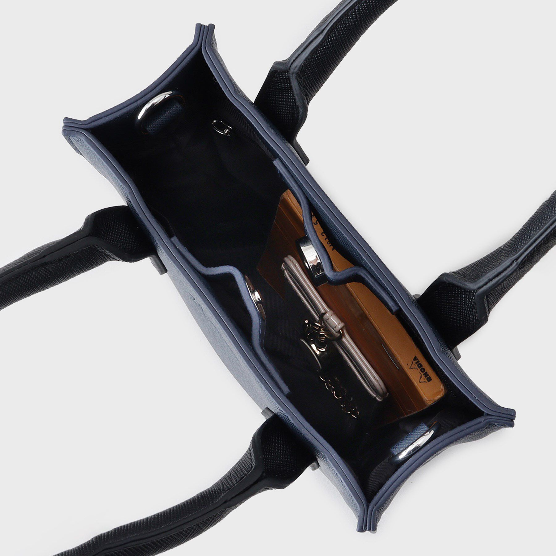 tk.TAKEO KIKUCHI「ハンドルスクエアバッグ」|ショルダー・メッセンジャー|