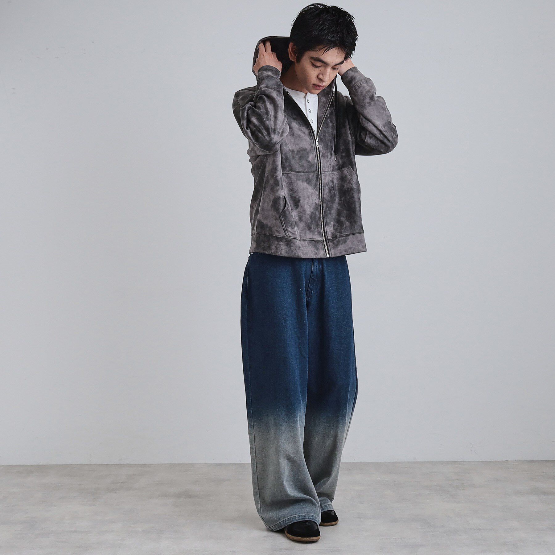 tk.TAKEO KIKUCHI「ヴィンテージライクプリント ジップパーカー」|パーカー|