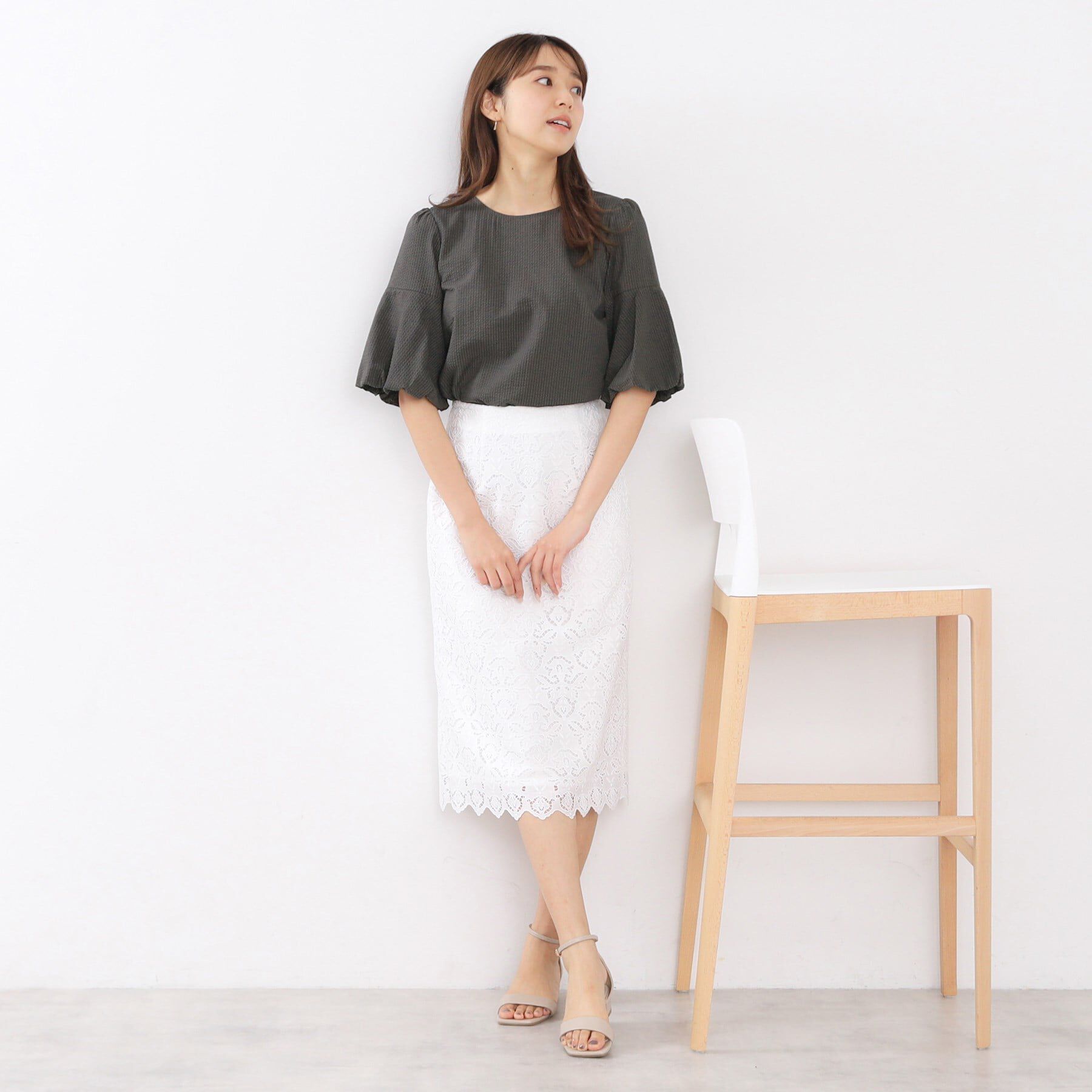 index「サッカーストライプバルーンスリーブブラウス【洗濯機洗い可】」|シャツ・ブラウス|