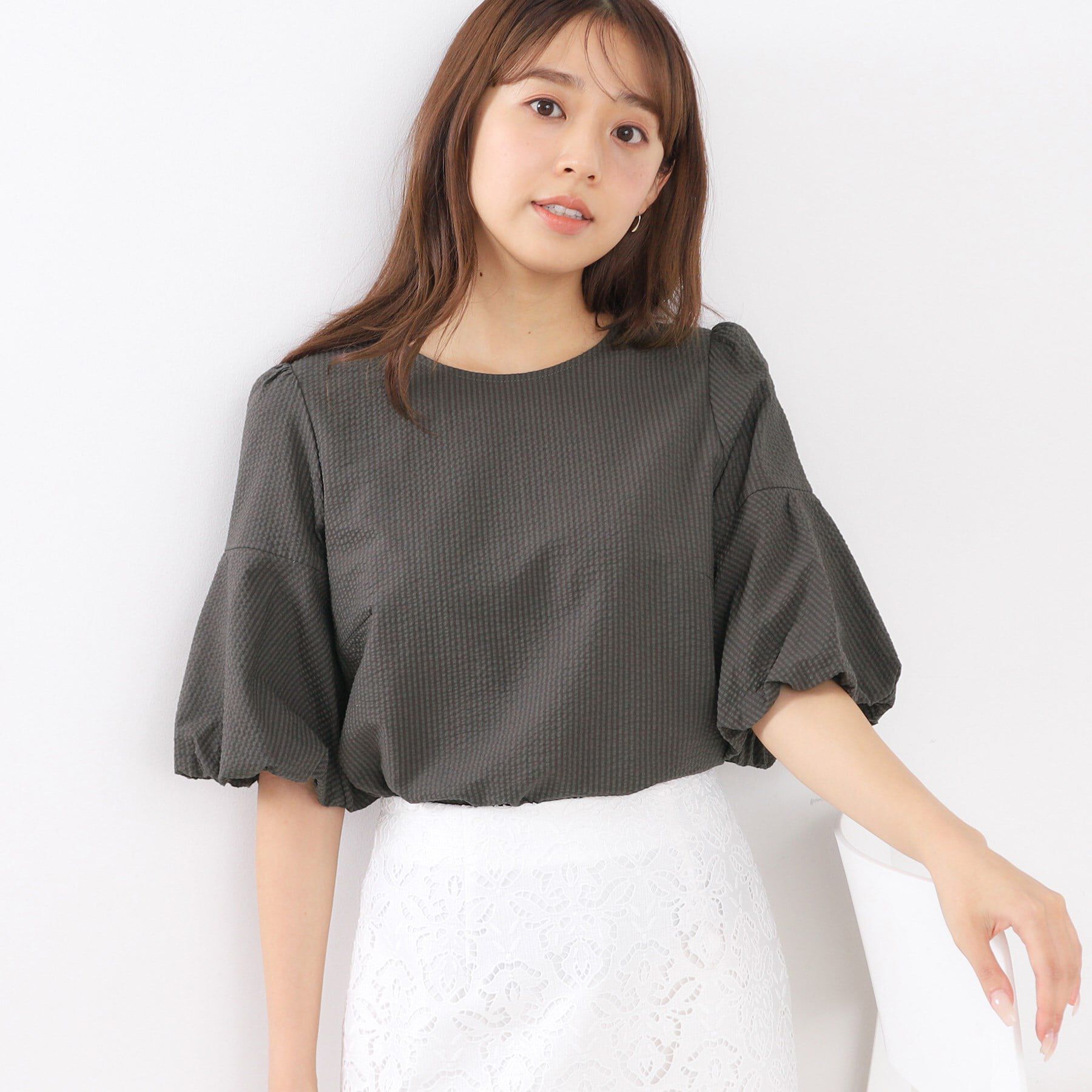 index「サッカーストライプバルーンスリーブブラウス【洗濯機洗い可】」|シャツ・ブラウス|チャコールグレー(8