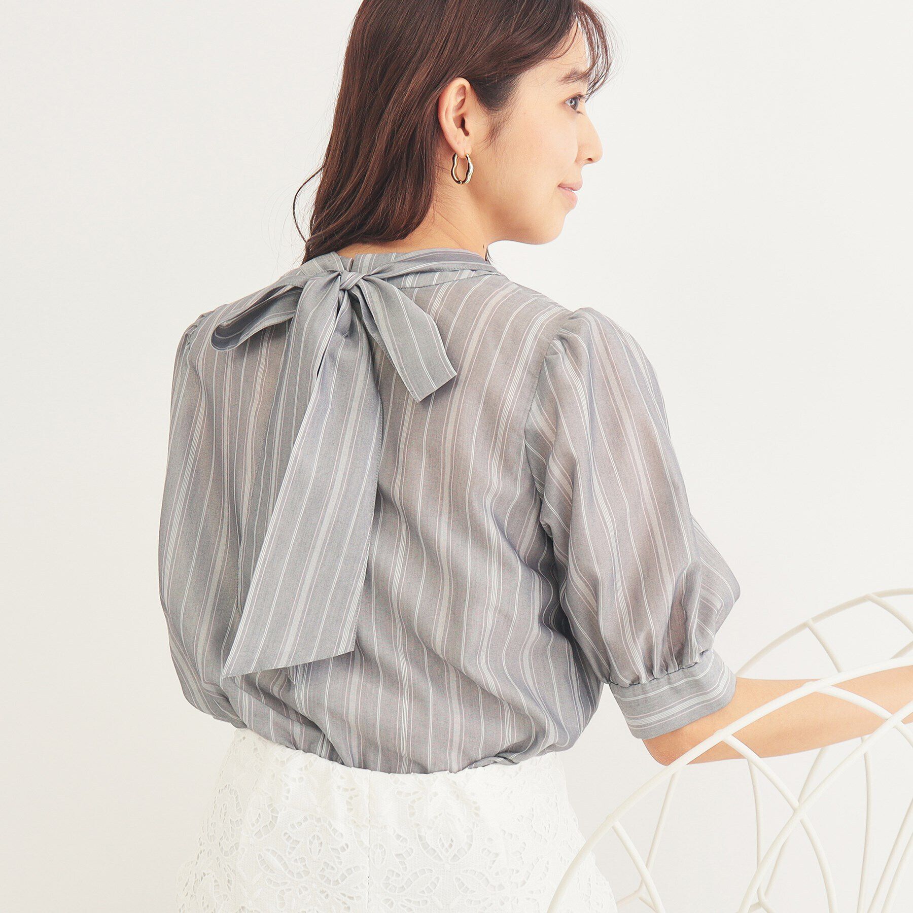 index「シアーストライプリボン2wayブラウス【洗濯機洗い可】」|シャツ・ブラウス|