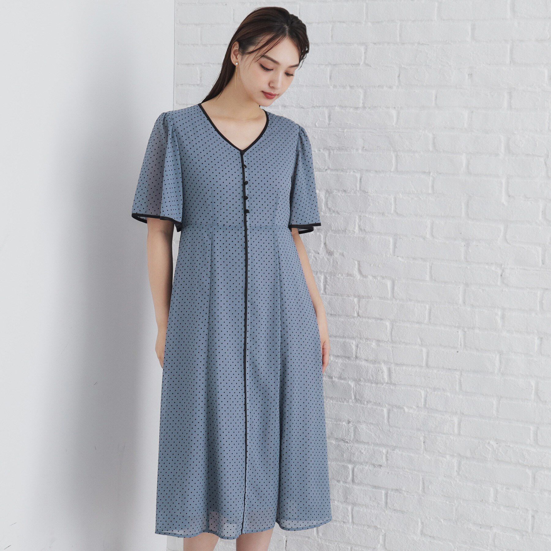 index「フロッキードットバイカラーフレアワンピース【洗濯機洗い可/防シワ】」|ワンピース|