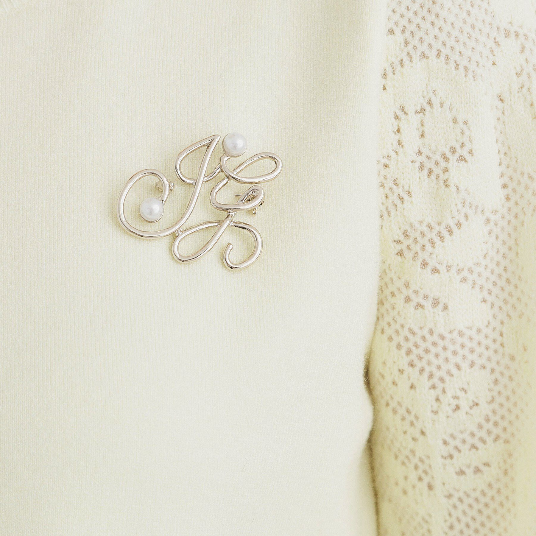 index「ブローチ付き ジャカードスリーブニット【洗濯機洗い可】」|ニット・セーター|