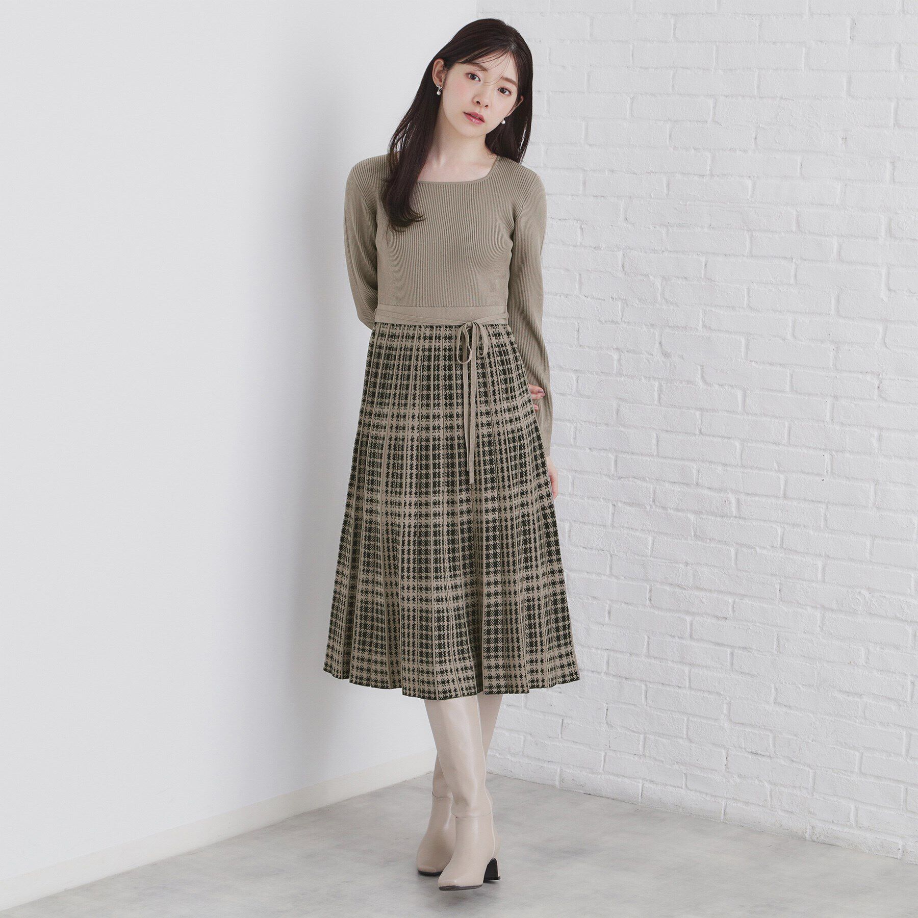 index「チェックプリーツ風ニットワンピース【洗濯機洗い可/抗ピル】」|ワンピース|