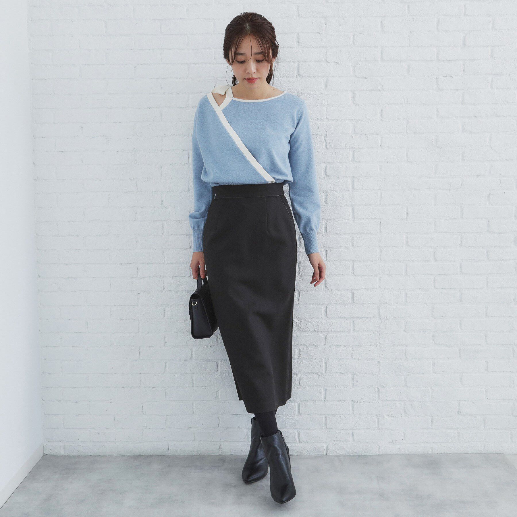 index「千鳥フロッキードットタイトスカート【洗濯機洗い可】」|スカート|