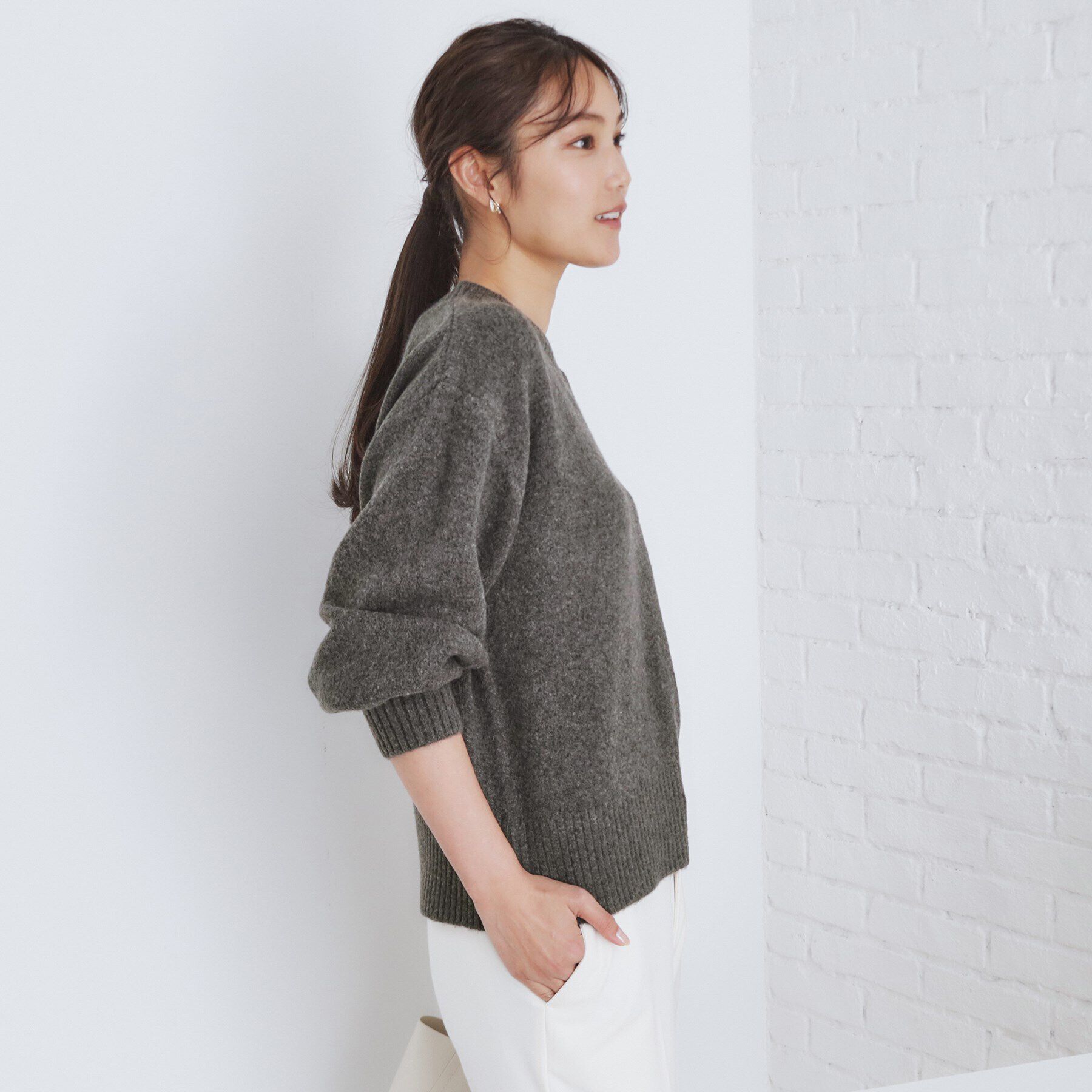 index「《6color》ラムライクVネックニット【洗濯機洗い可】」|ニット・セーター|