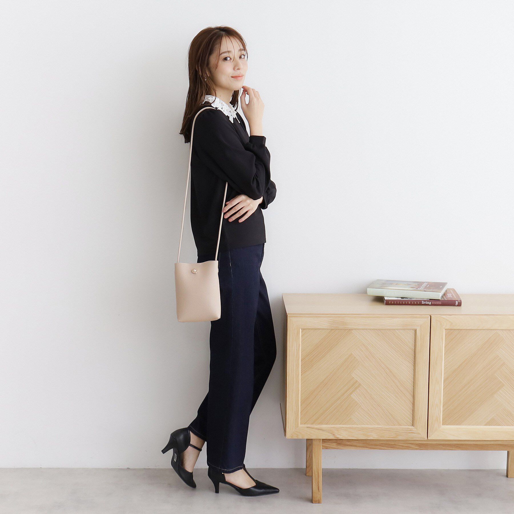 index「【クリアポケット付】フラワーパーツ合皮ミニショルダーバッグ」|ショルダー・メッセンジャー|