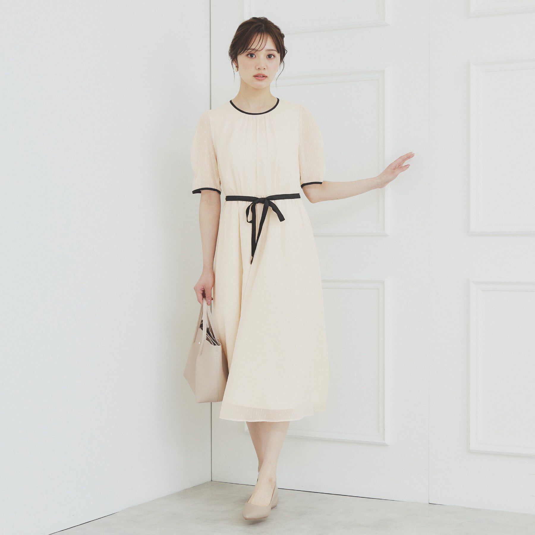 index「フィット＆フレアバイカラーワンピース【洗濯機洗い可/イージーアイロン】」|ワンピース|