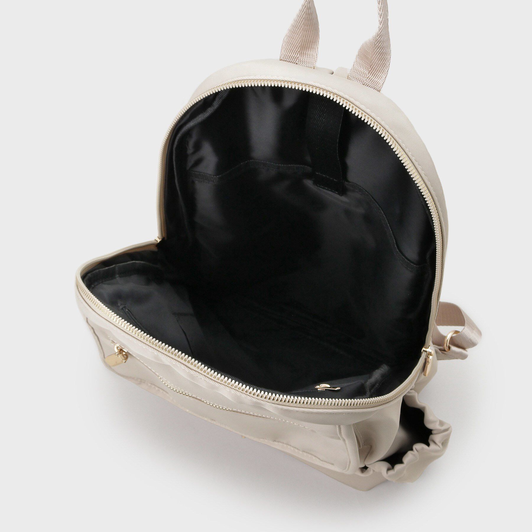 OPAQUE.CLIP「【撥水加工/多ポケット/A4サイズ対応】マルチファンクションツイルリュックサック」|リュック|