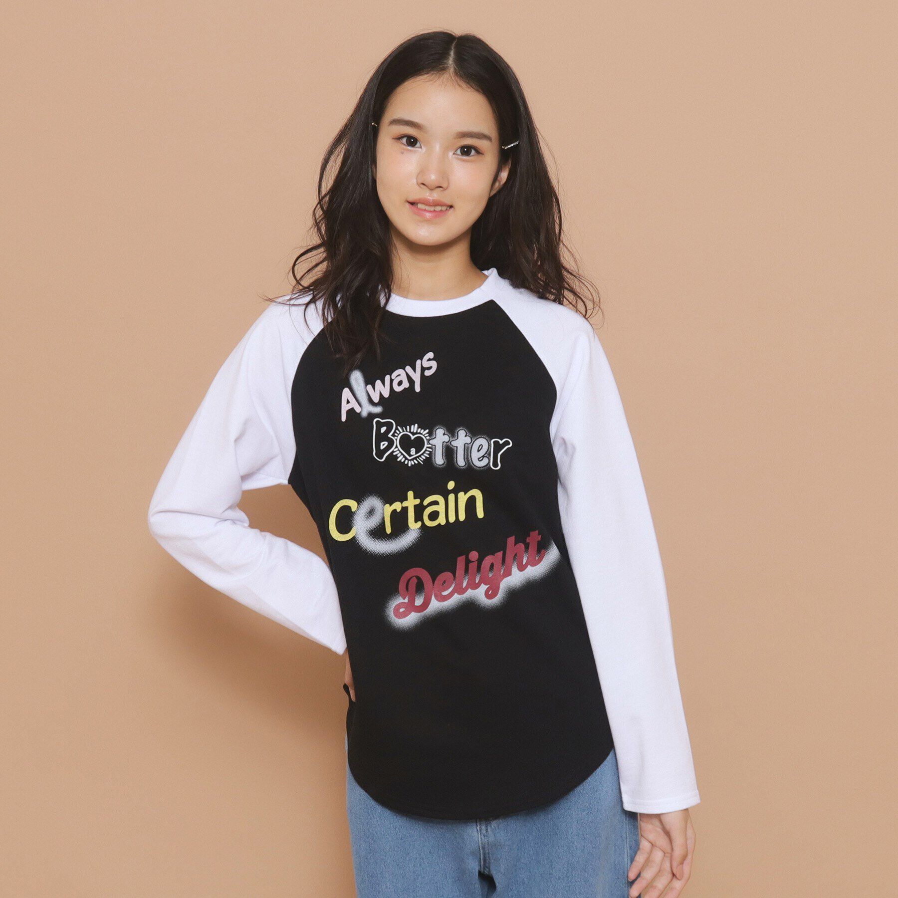 PINK-latte「【130cmあり】グラフィックロゴ ラグランTシャツ」|Tシャツ・カットソー|ﾌﾞﾗｯｸ(019)