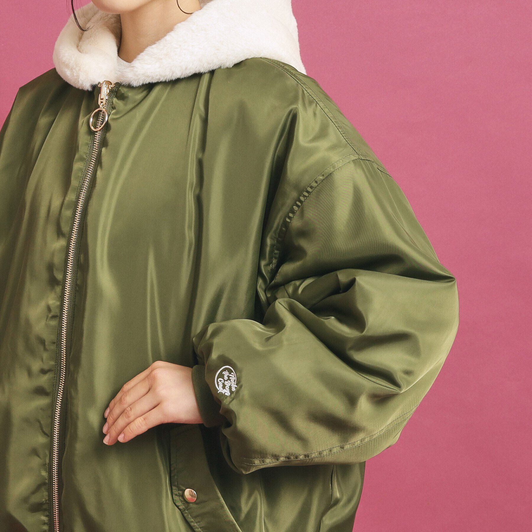 PINK-latte「【フーディ付き】モコモコ リバーシブルエコファー」|ブルゾン・スタジャン|