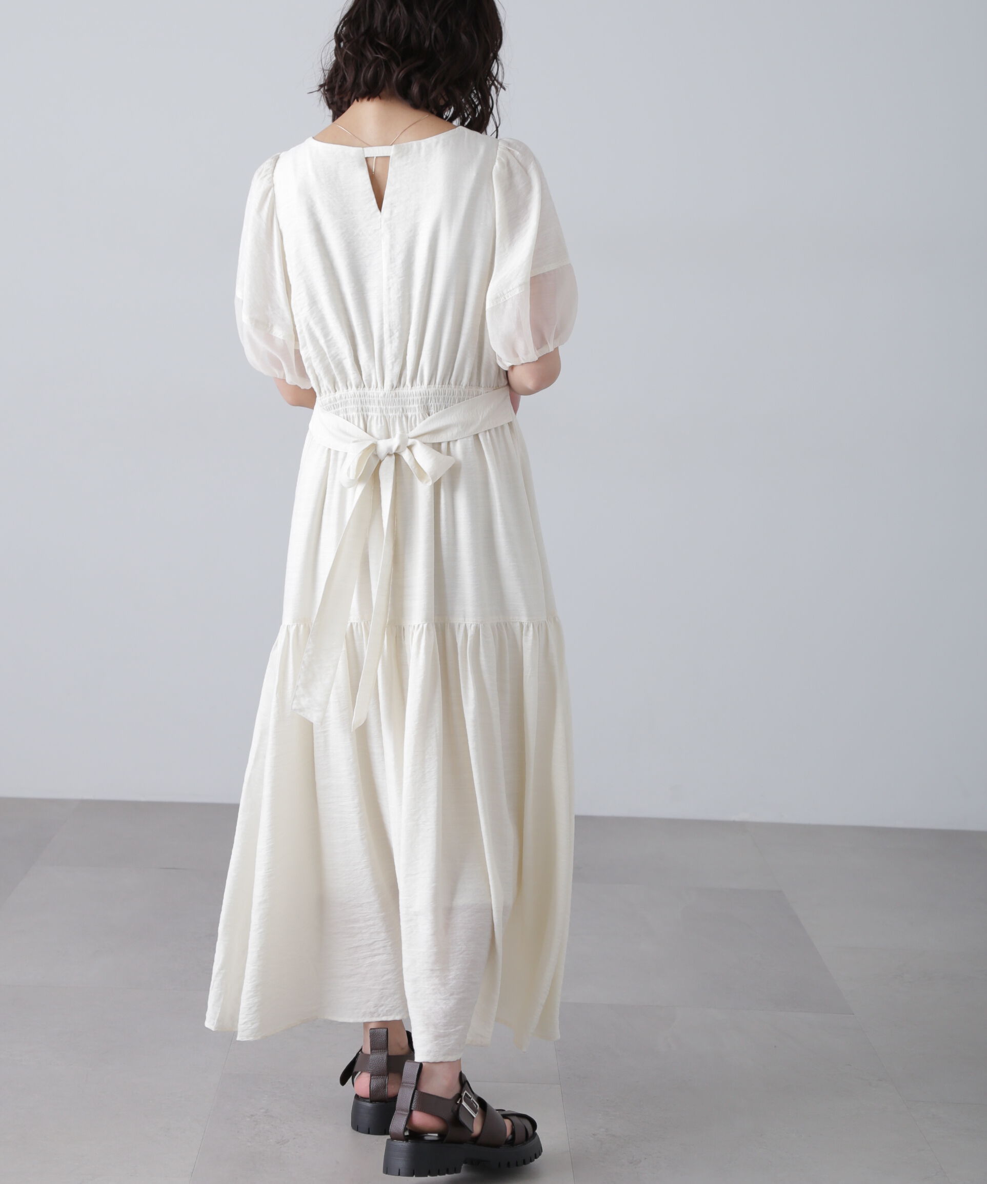  「ランタンスリーブバックリボンワンピース」|ワンピース|