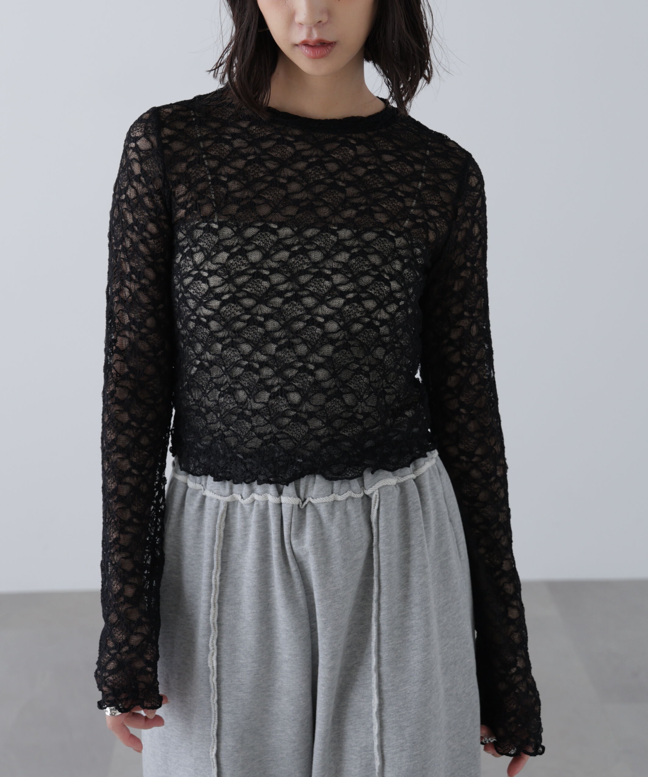  「ショート丈レーストップス」|Tシャツ・カットソー|