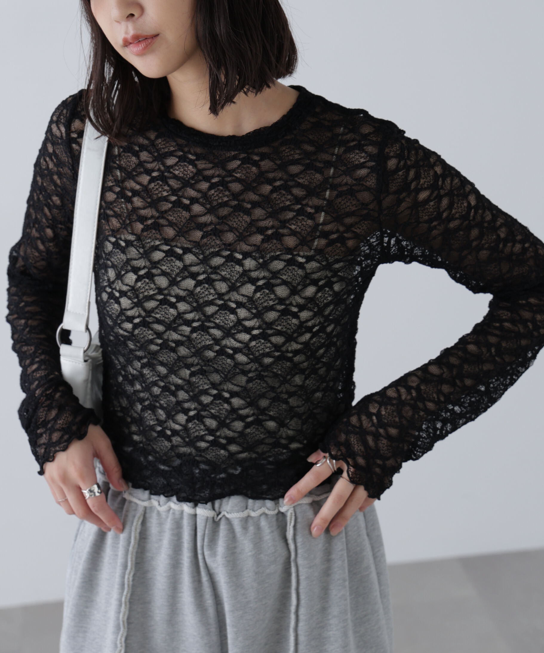  「ショート丈レーストップス」|Tシャツ・カットソー|