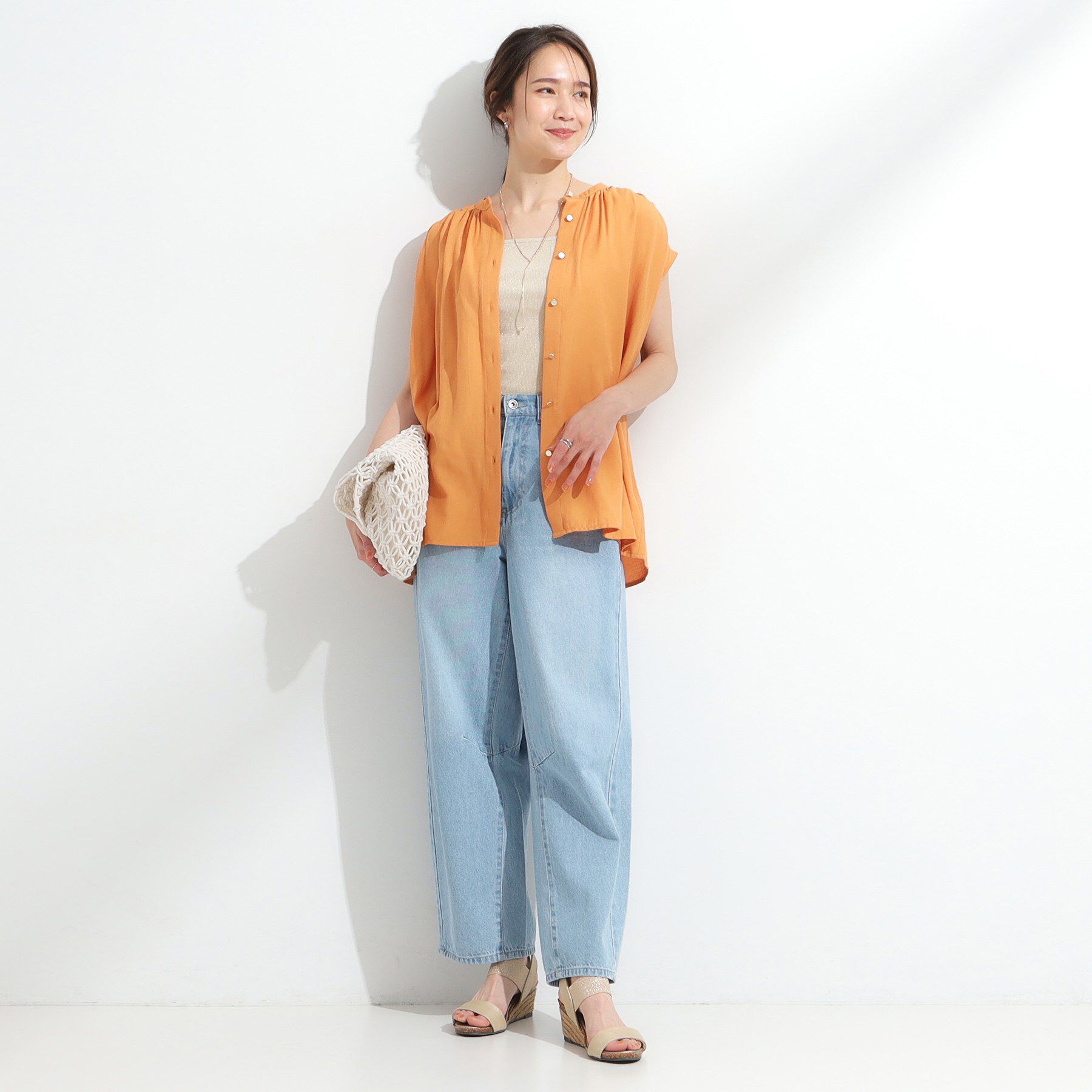 SHOO･LA･RUE「【S-LL/洗濯後しわになりにくい】上品にきれい見え スラブギャザーブラウス」|シャツ・ブラウス|