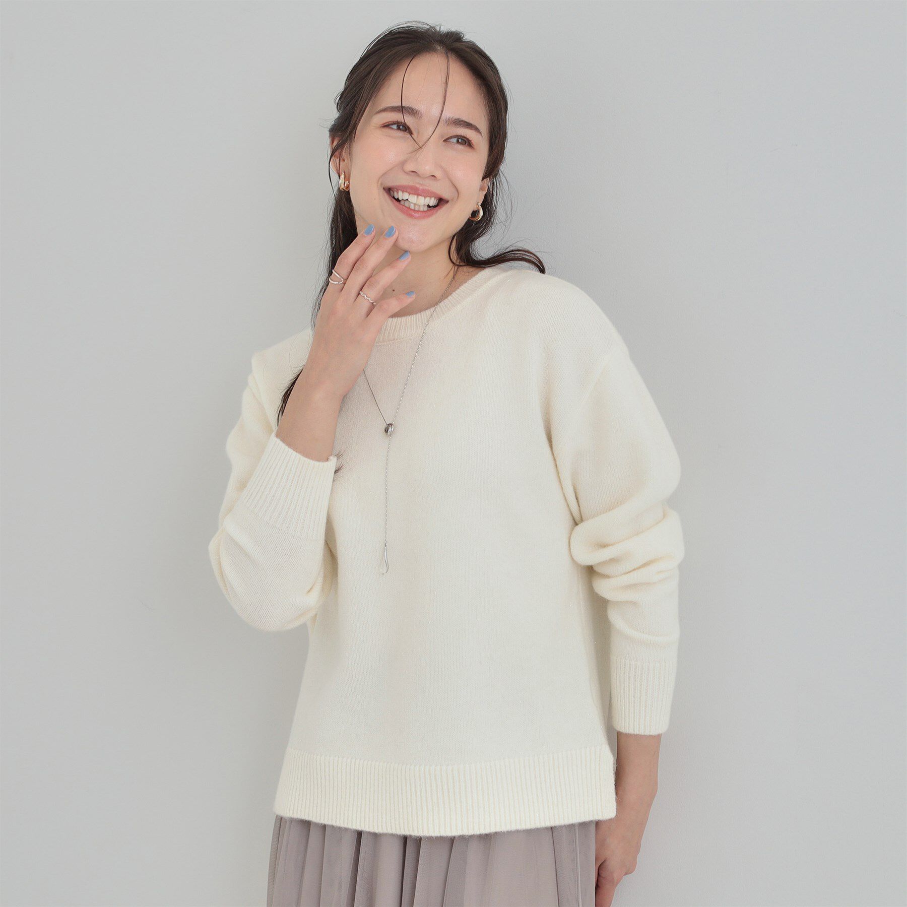 SHOO･LA･RUE「【S－LL/洗濯機可】キラキラ光るラメが上品　クルーネックニット」|ニット・セーター|