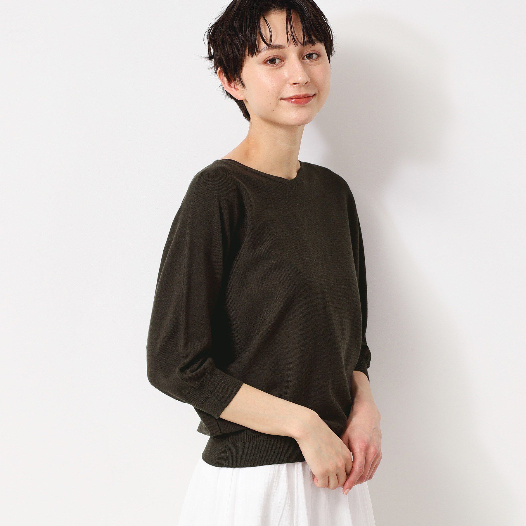 Dessin「【選べる7色展開・洗える】後ろボタンニットプルオーバー七分袖（XS～L）」|ニット・セーター|ブラウン(044)