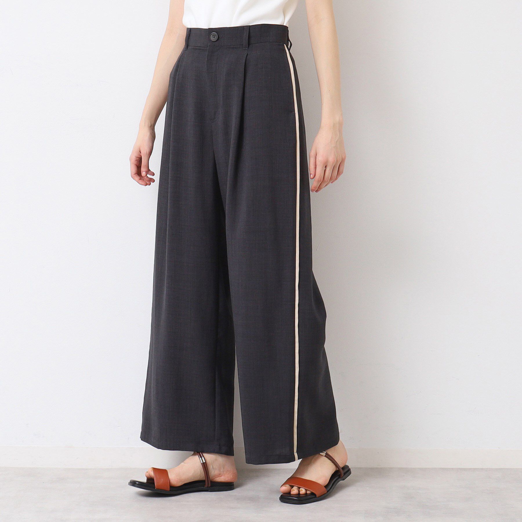 Dessin「【セットアップ可能・洗える】タック入りワイドパンツ（S～L）」|その他|