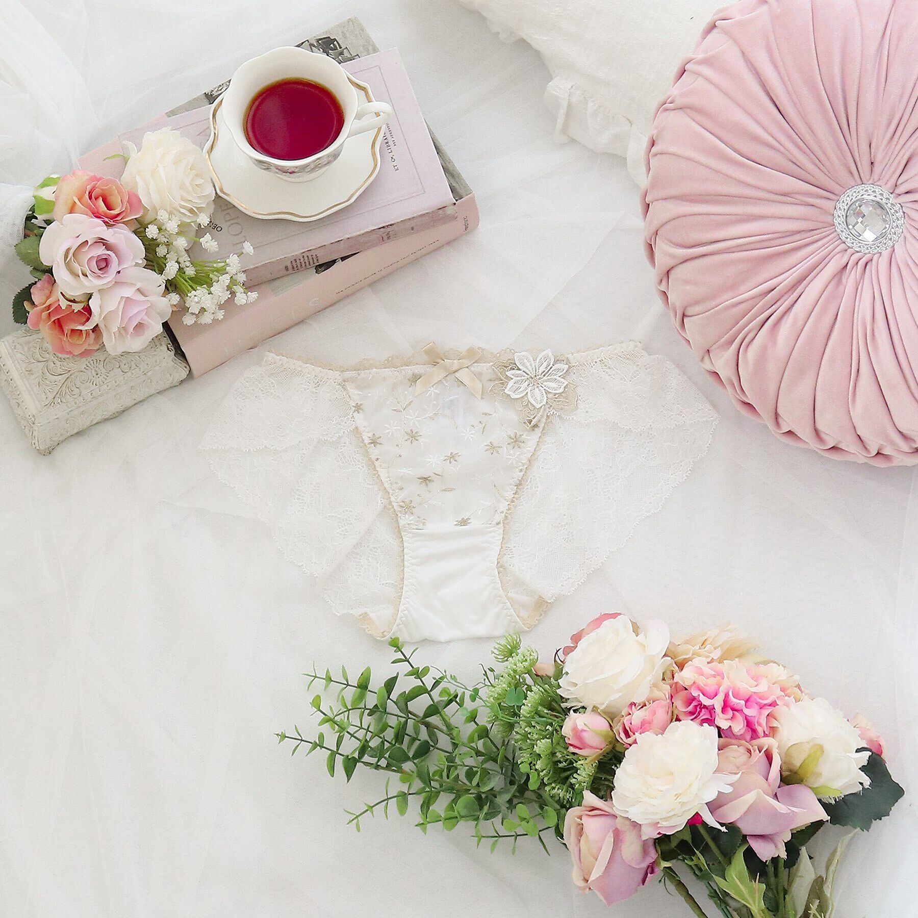 Risa Magli「リュシル レースショーツ」|インナー|ホワイト(001)