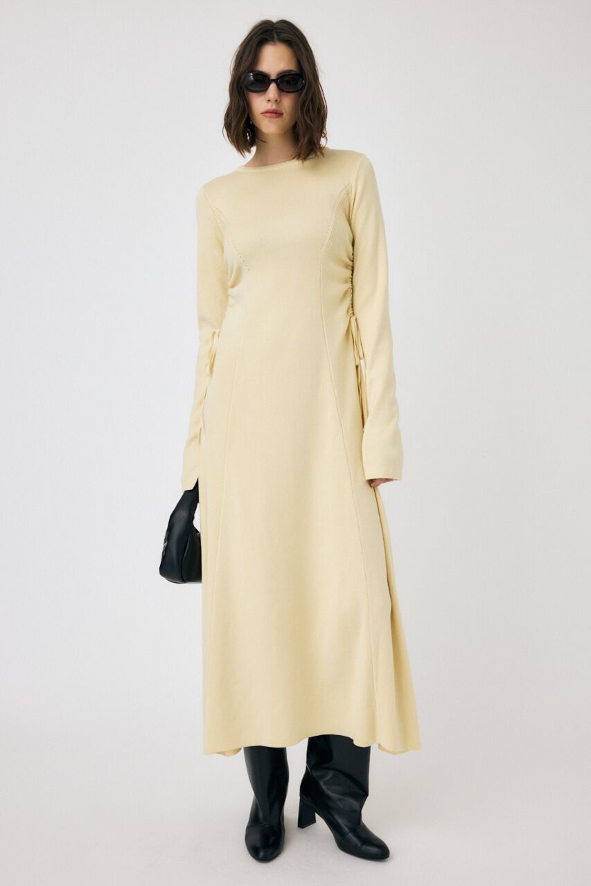 MOUSSY「WAIST RIBBON モックネックドレス」|ワンピース|ECRU