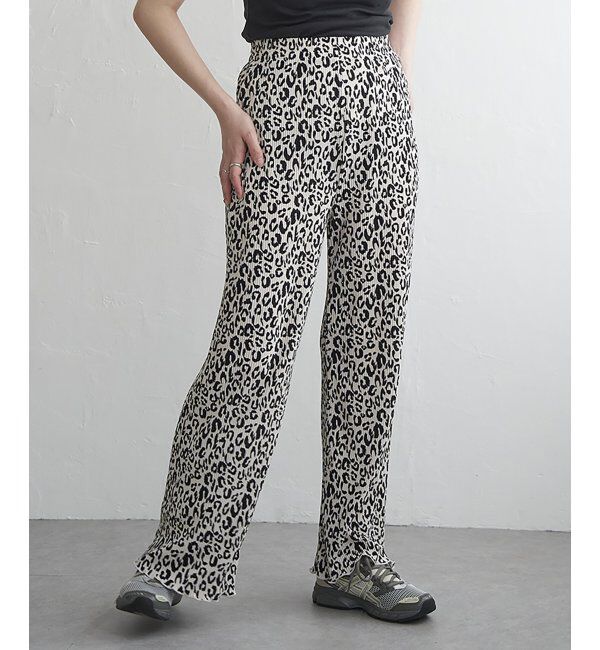 VENCE share style「スムースプリーツパンツ」|デニム|オフホワイト