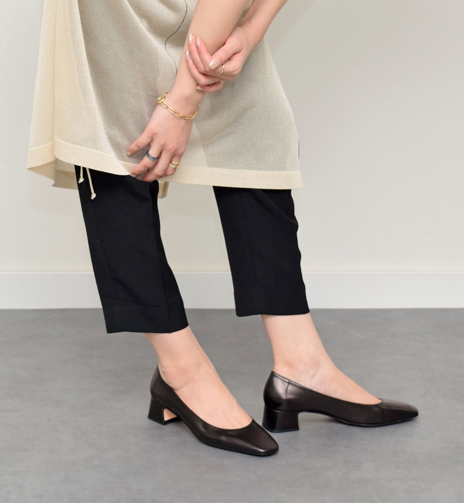 FABIO RUSCONI 「【FABIO RUSCONI】スクエアトウフレアヒールパンプス」|パンプス|BL