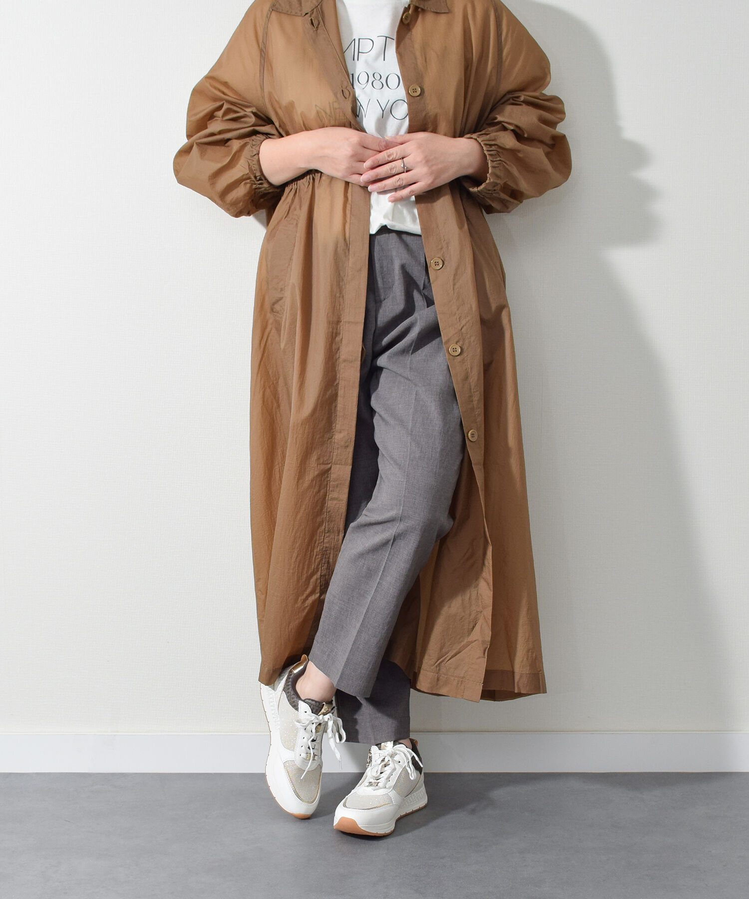 IMPORT SELECT「【Tamaris】サイドジップスニーカー(455802)」|スニーカー|IV/C