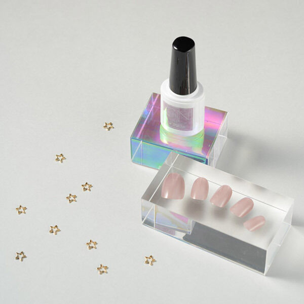  「ジーエヌバイジーニッシュマニキュア（GN by Genish Manicure) 32ムーン (5ml)」|ネイルカラー|