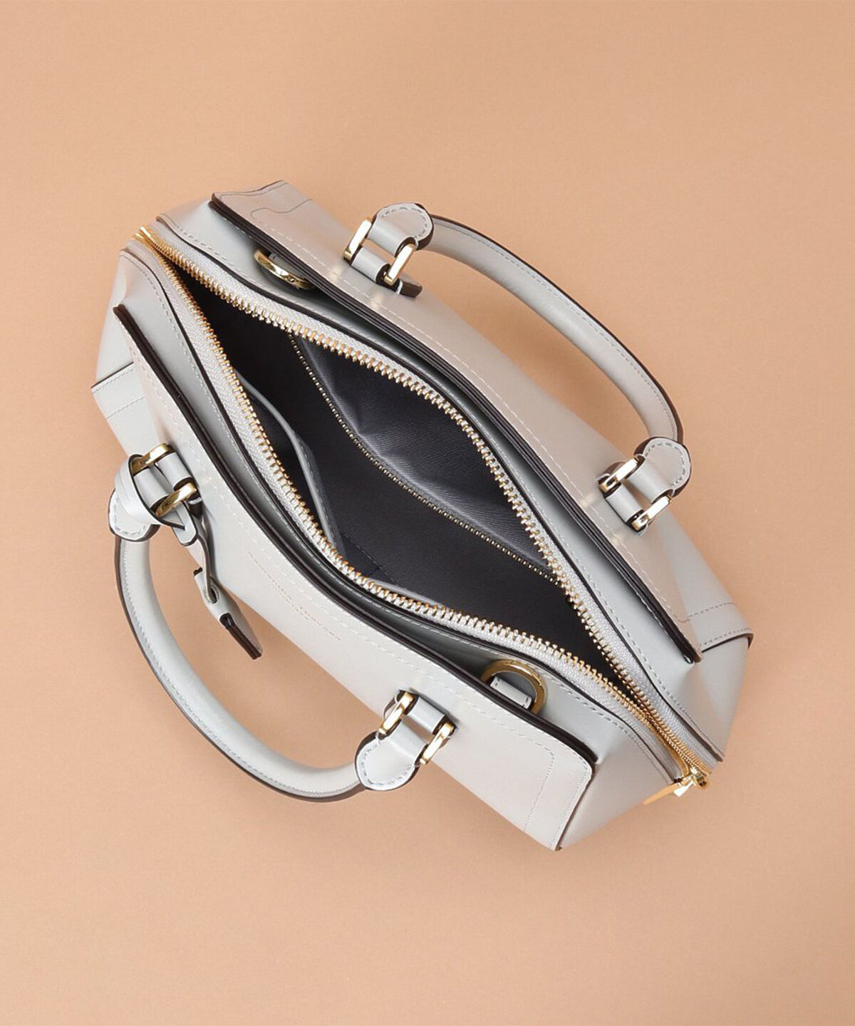 Samantha Thavasa「トラペズミニヨン ボストンバッグ 小サイズ」|ハンドバッグ|