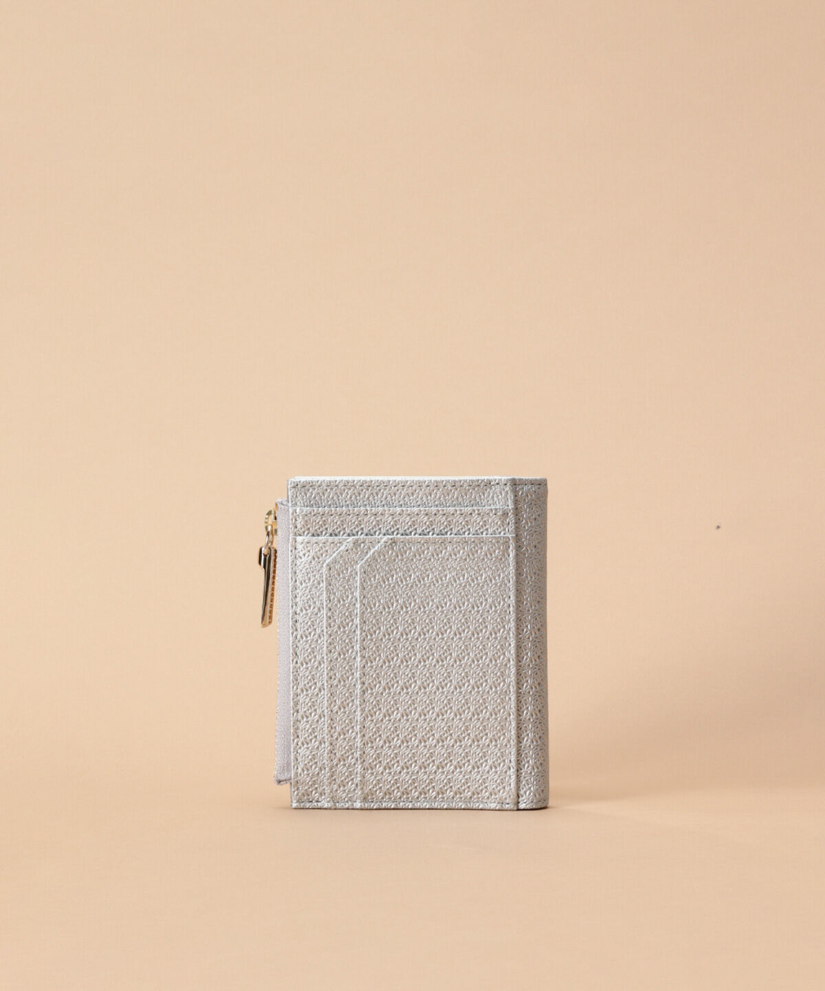 Samantha Thavasa「レース調型押し折財布」|財布|