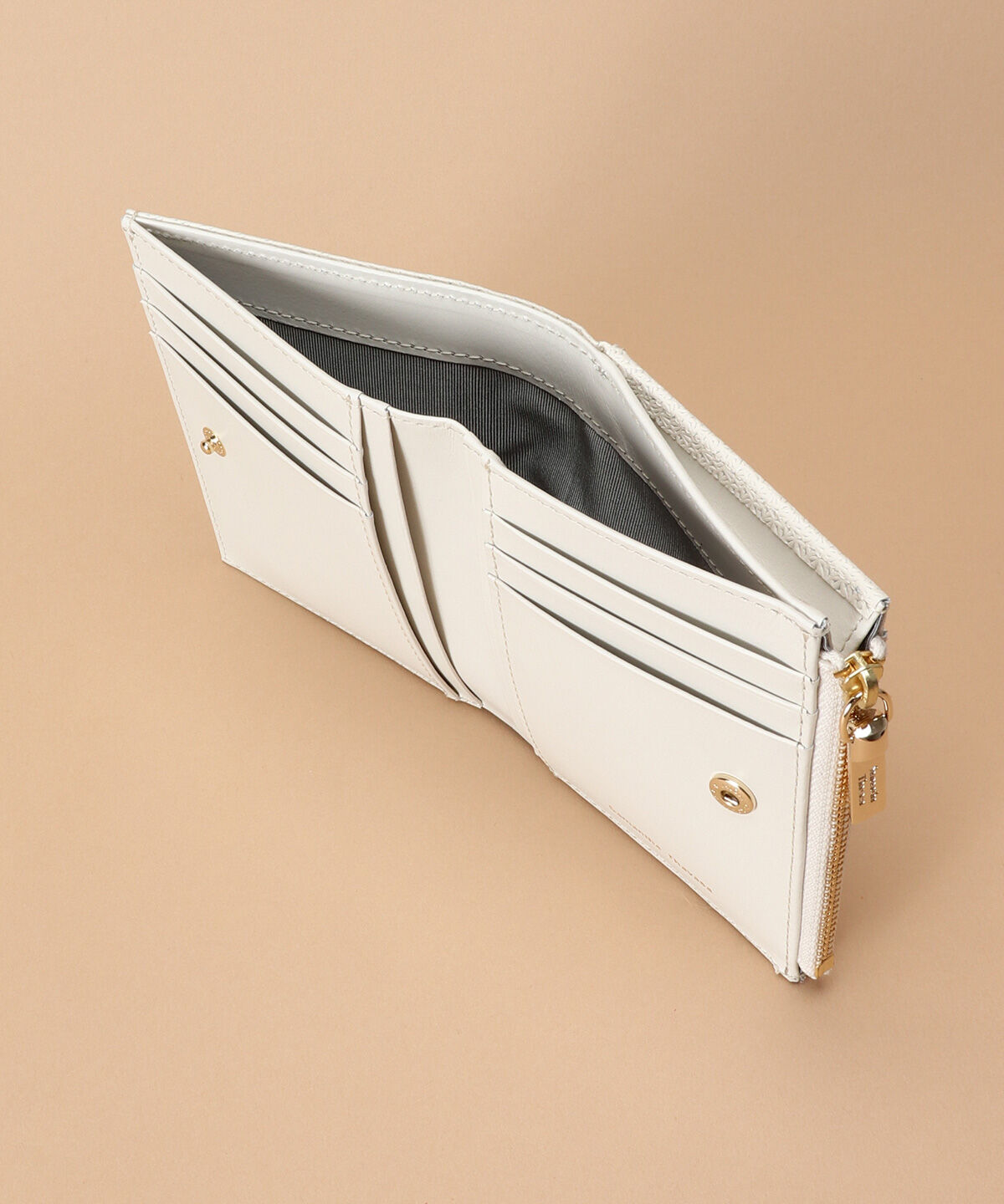 Samantha Thavasa「レース調型押し折財布」|財布|