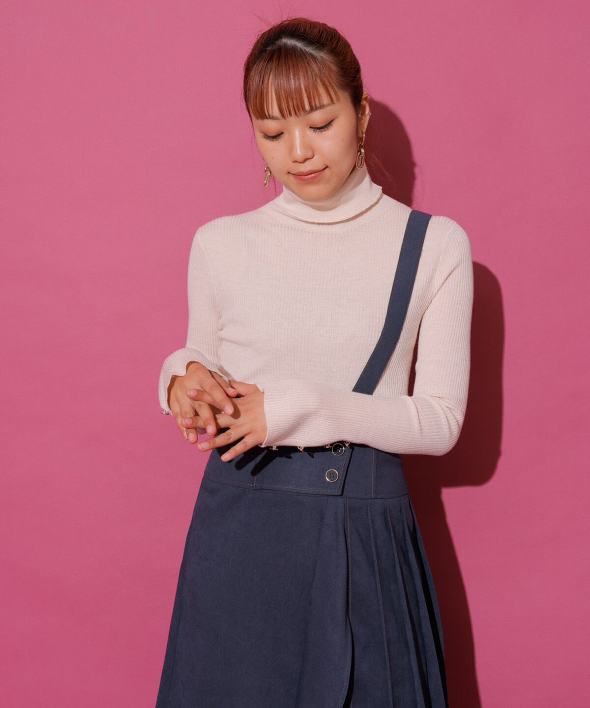 REDYAZEL「袖フレアタートルニット」|ニット・セーター|