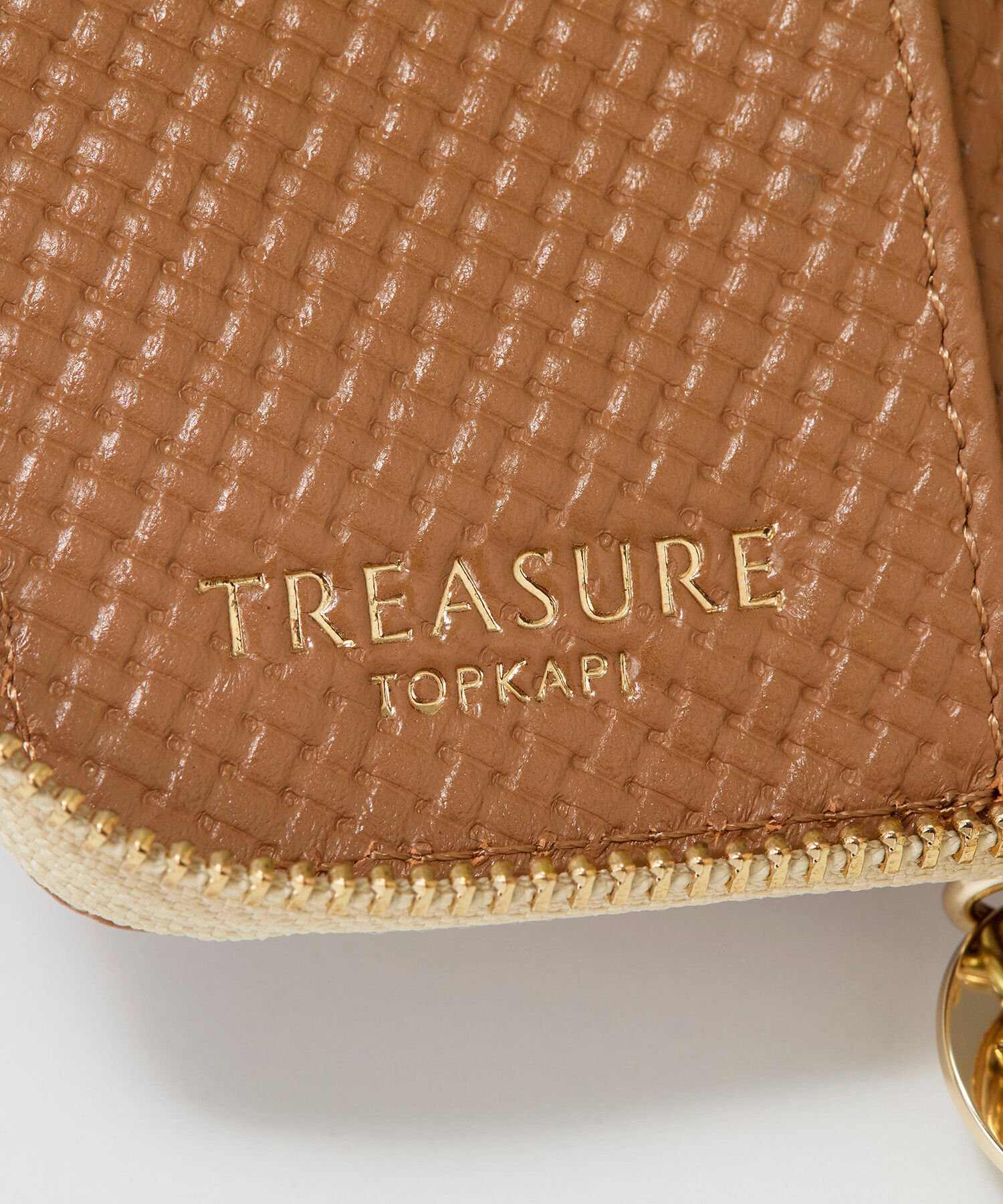 TOPKAPI BREATH「【TREASURE TOPKAPI】クロスエンボス レザー キーケース」|キーケース|