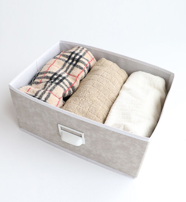 B-COMPANY「たっぷり入る万能チェスト　セラミック風チェスト4段／幅45cm」|タオル|