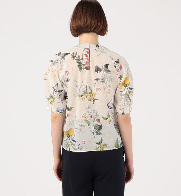 TOMORROWLAND collection「パピヨンフラワープリント パフスリーブブラウス」|シャツ・ブラウス|